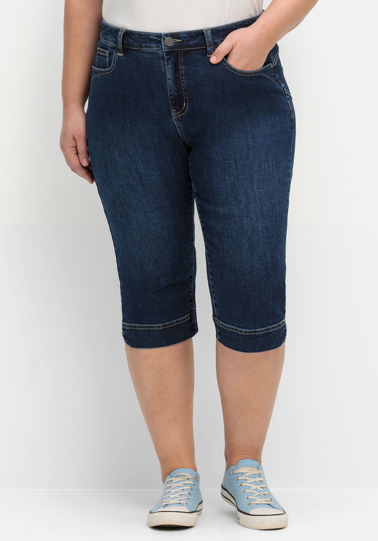 Sheego Caprijeans »Schmale Caprijeans mit Push-up-Effekt, ultraflexibel«