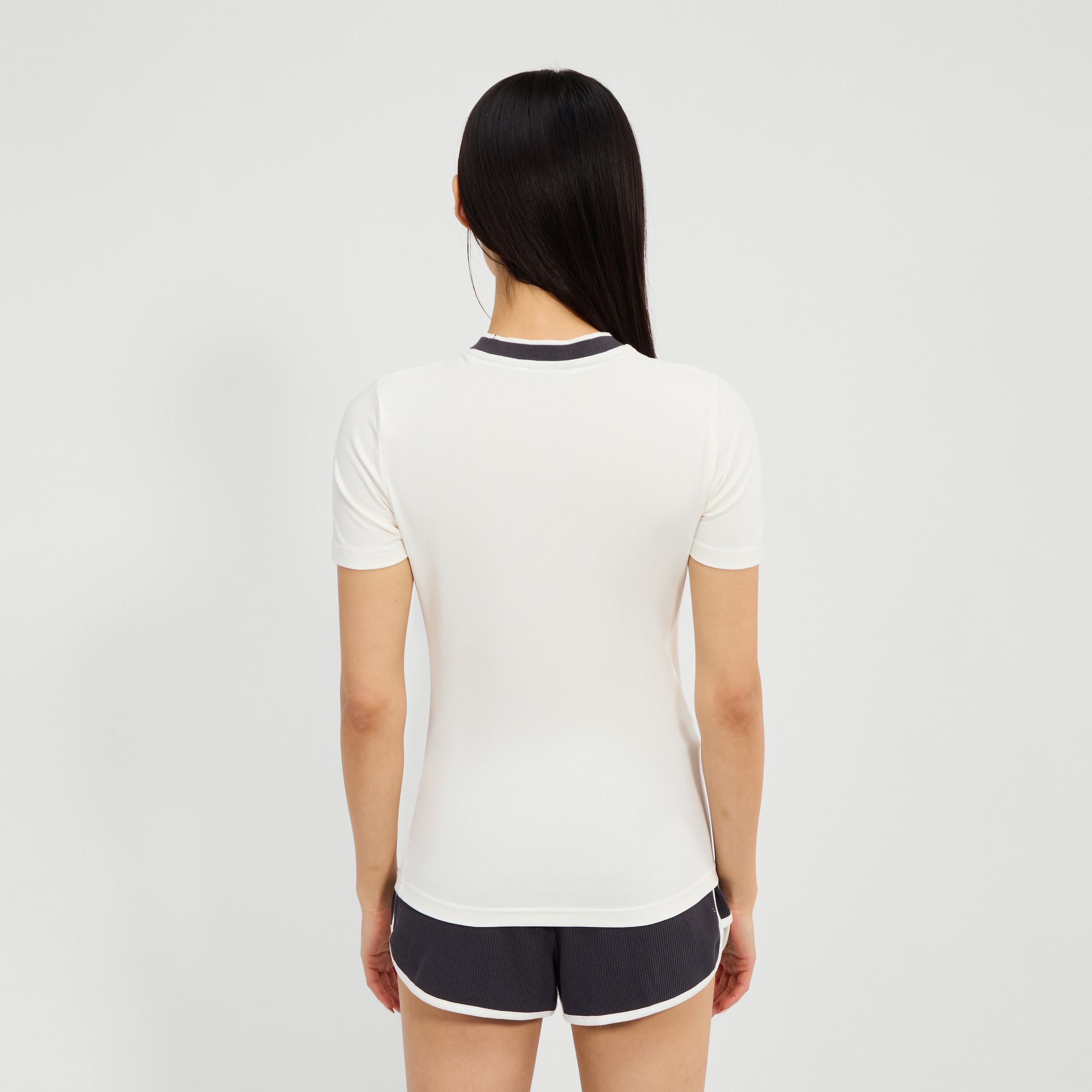 Ellesse T-Shirt »LAUTER TEE« für Erwachsene, sportlicher Stil, aus Baumwolle und Elasthan