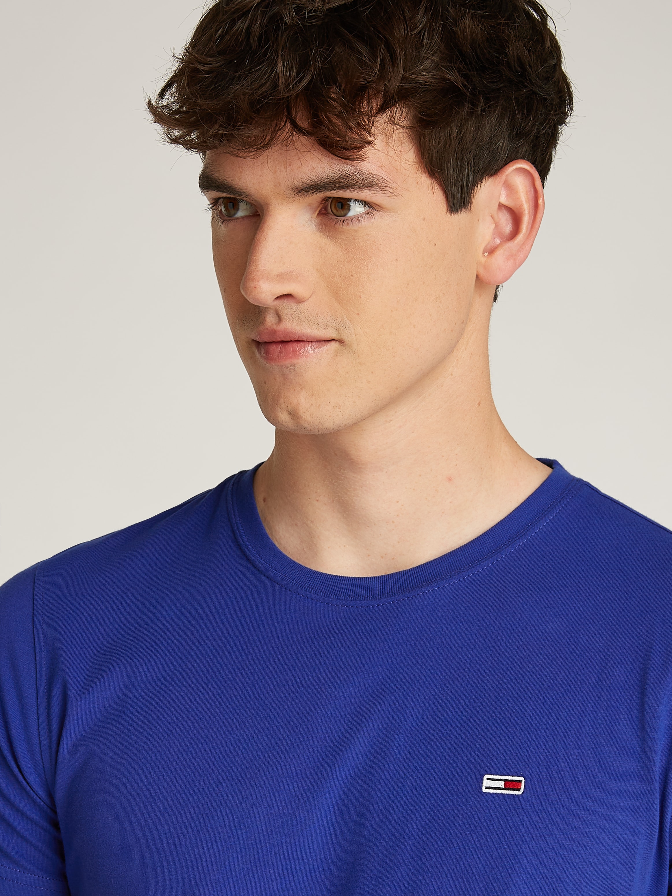 Tommy Jeans Plus T-Shirt »TJM XSLIM 2PACK JERSEY TEE EXT«, (Packung, 2 tlg.), Markenstickerei