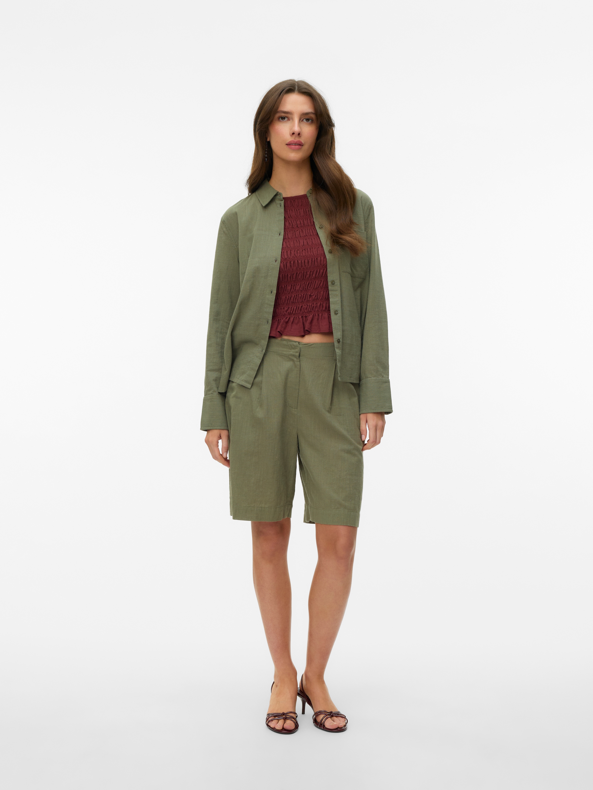 Vero Moda Shorts »VMCAIA BERMUDA WVN NOOS«  Baumwollmischung, regular fit, mit Leinen