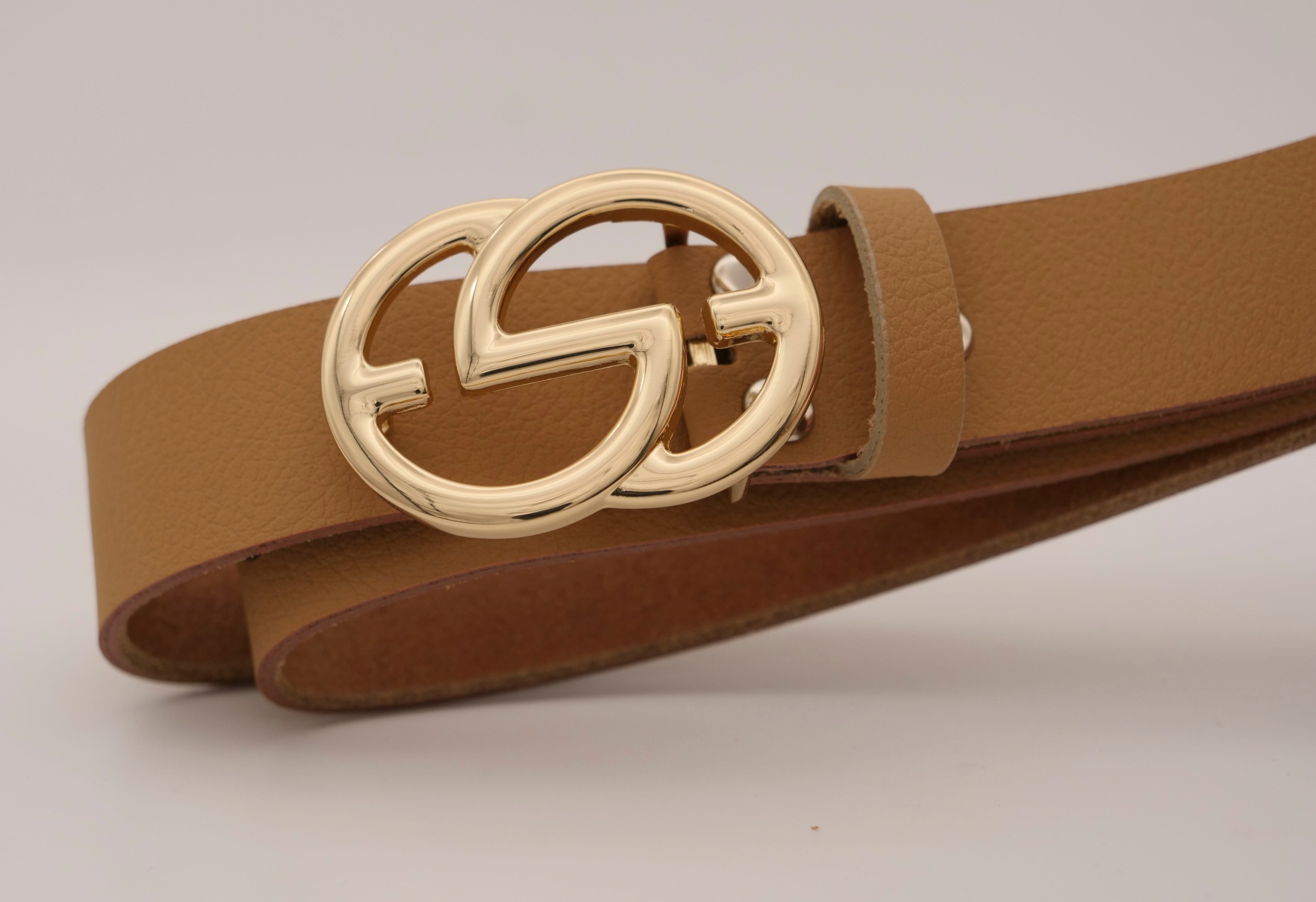 AnnaMatoni Ledergürtel, mit goldener Schließe