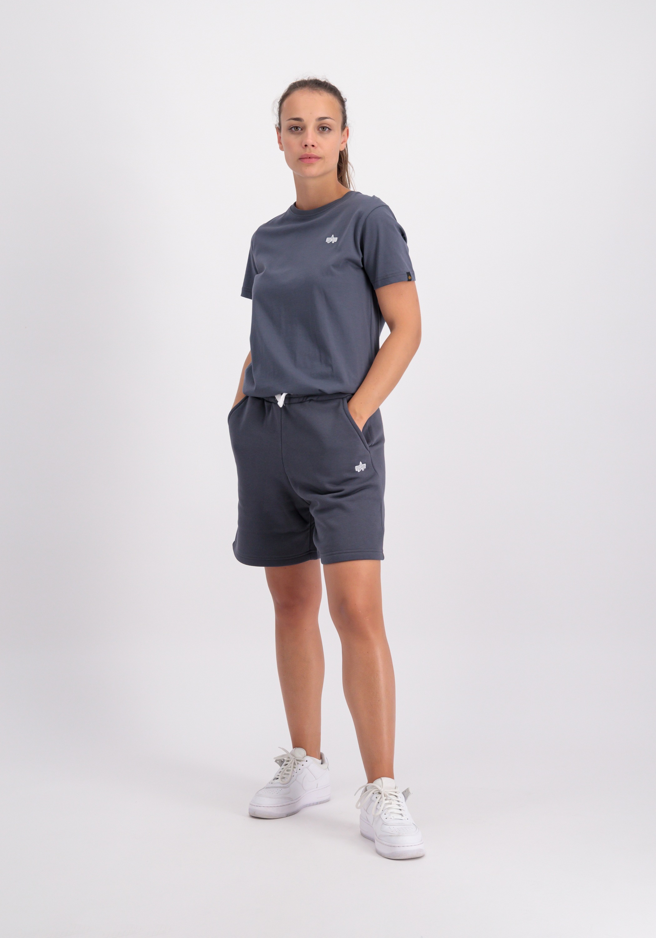 Alpha Industries Sweatshorts »Alpha Industries Men - Shorts Unisex EMB Short«