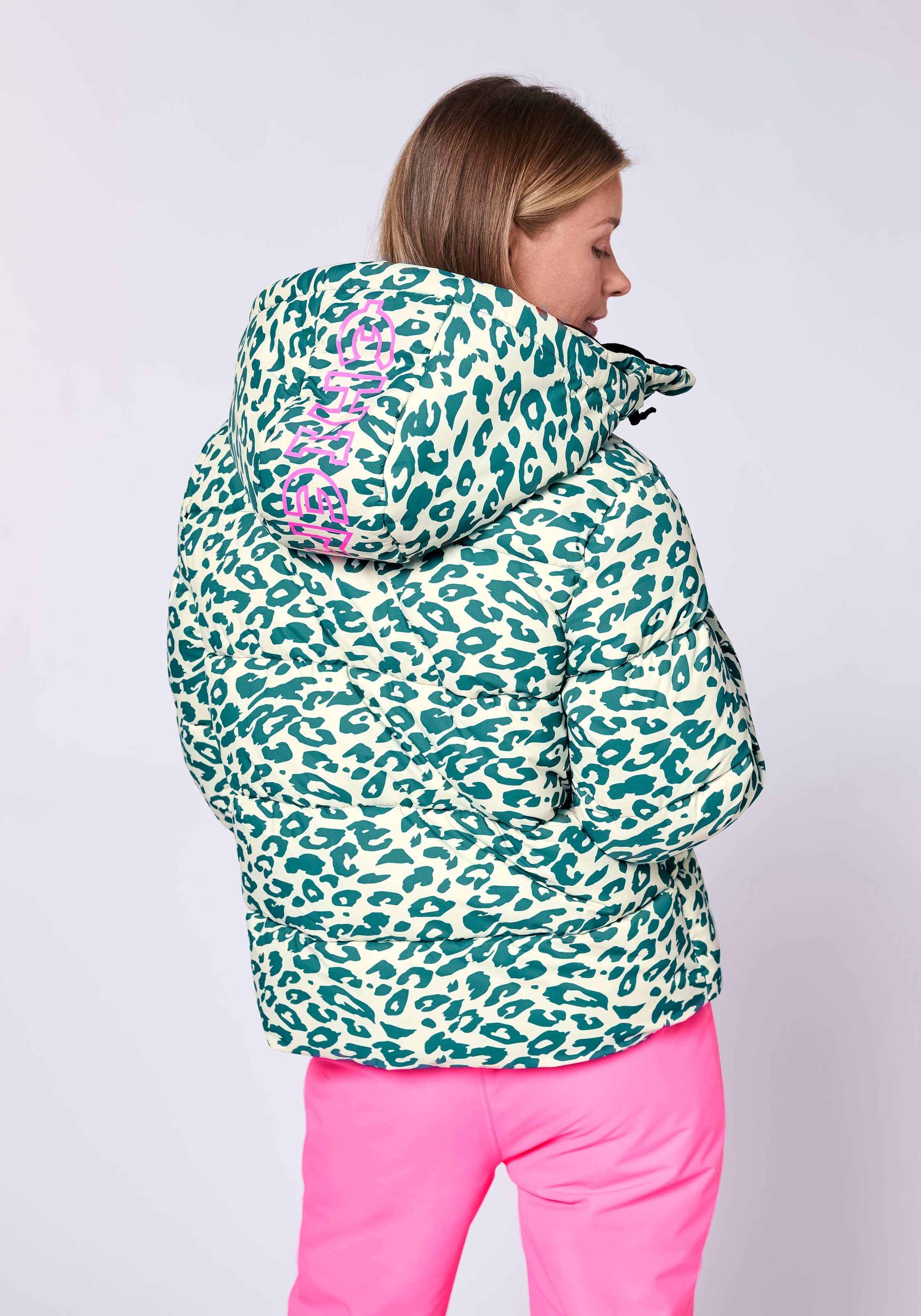Chiemsee Skijacke mit Kapuze - mit praktischer Skipasstasche<br/>