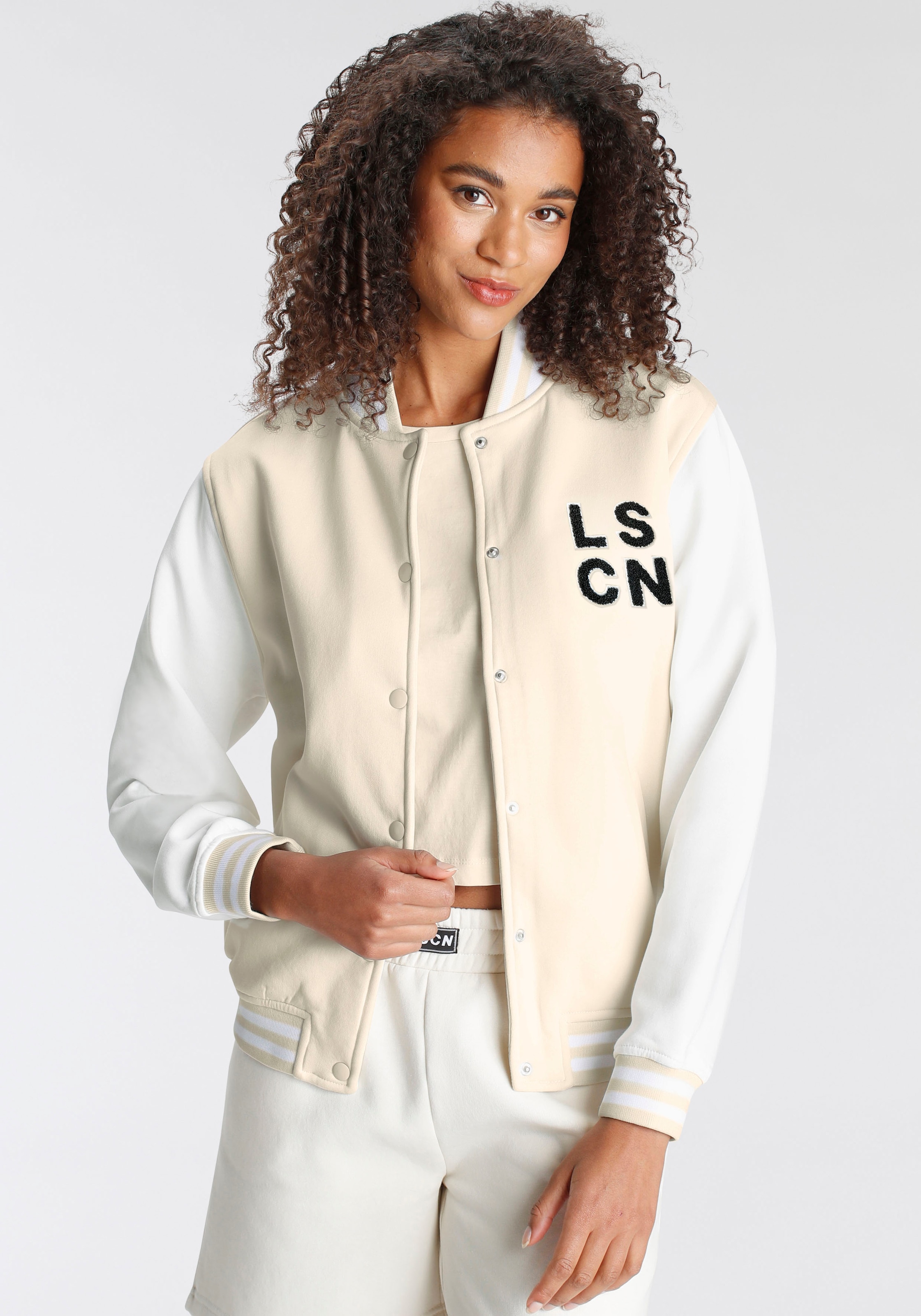 LSCN by LASCANA Sweatjacke, im College Stil, Loungeanzug