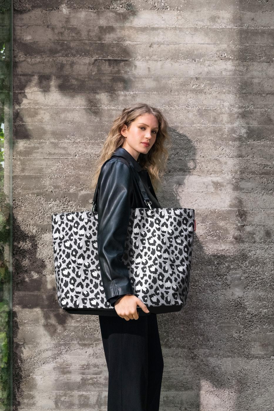 REISENTHEL® Einkaufsshopper »Shopper XL« Innentasche Reißverschluss, Trageriemen Karabinerhaken, Stecktasche