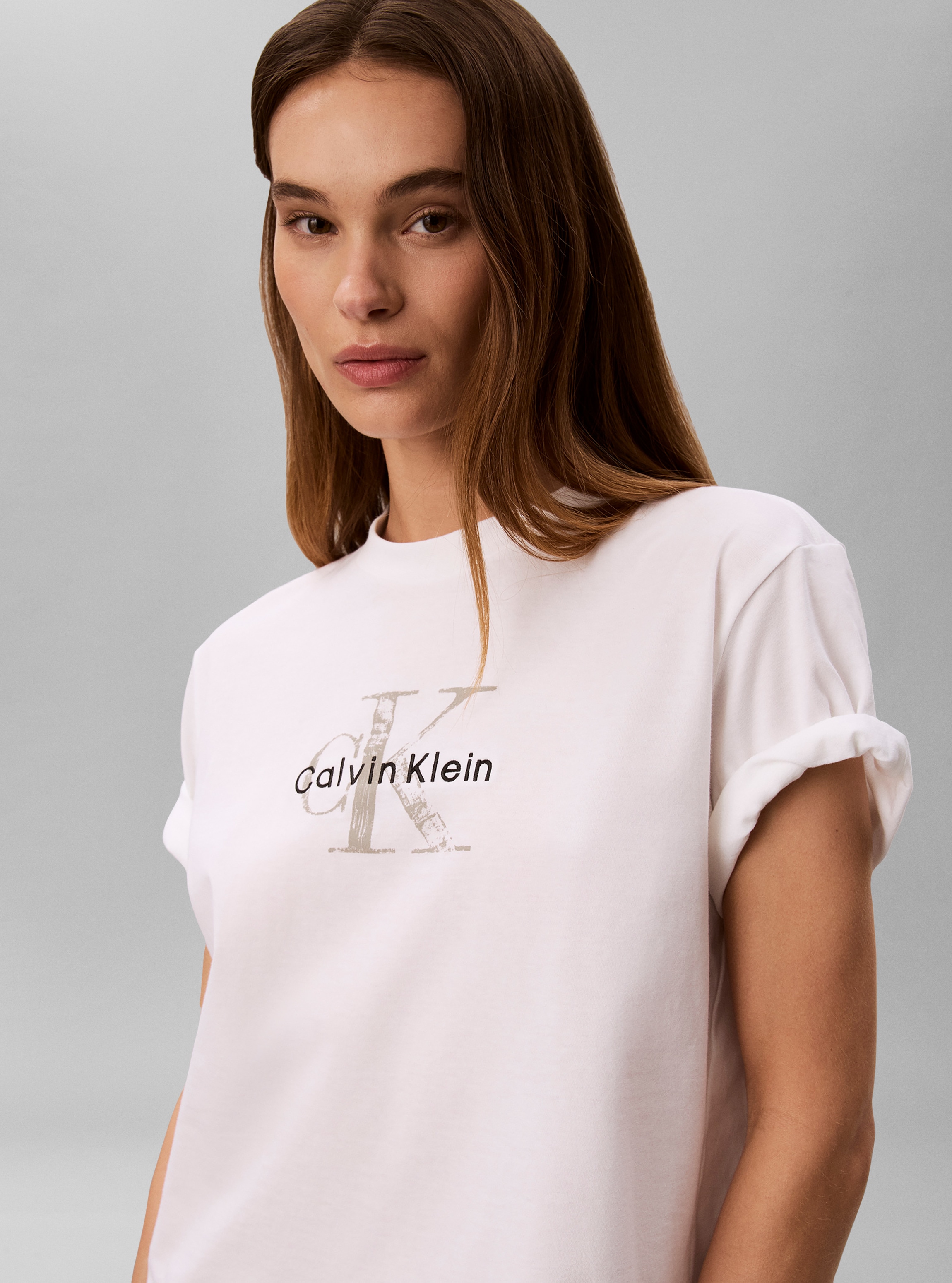 Calvin Klein Jeans T-Shirt »BOXY HAND DRAWN MONOLOGO TEE« Regular fit, Logoschriftzug