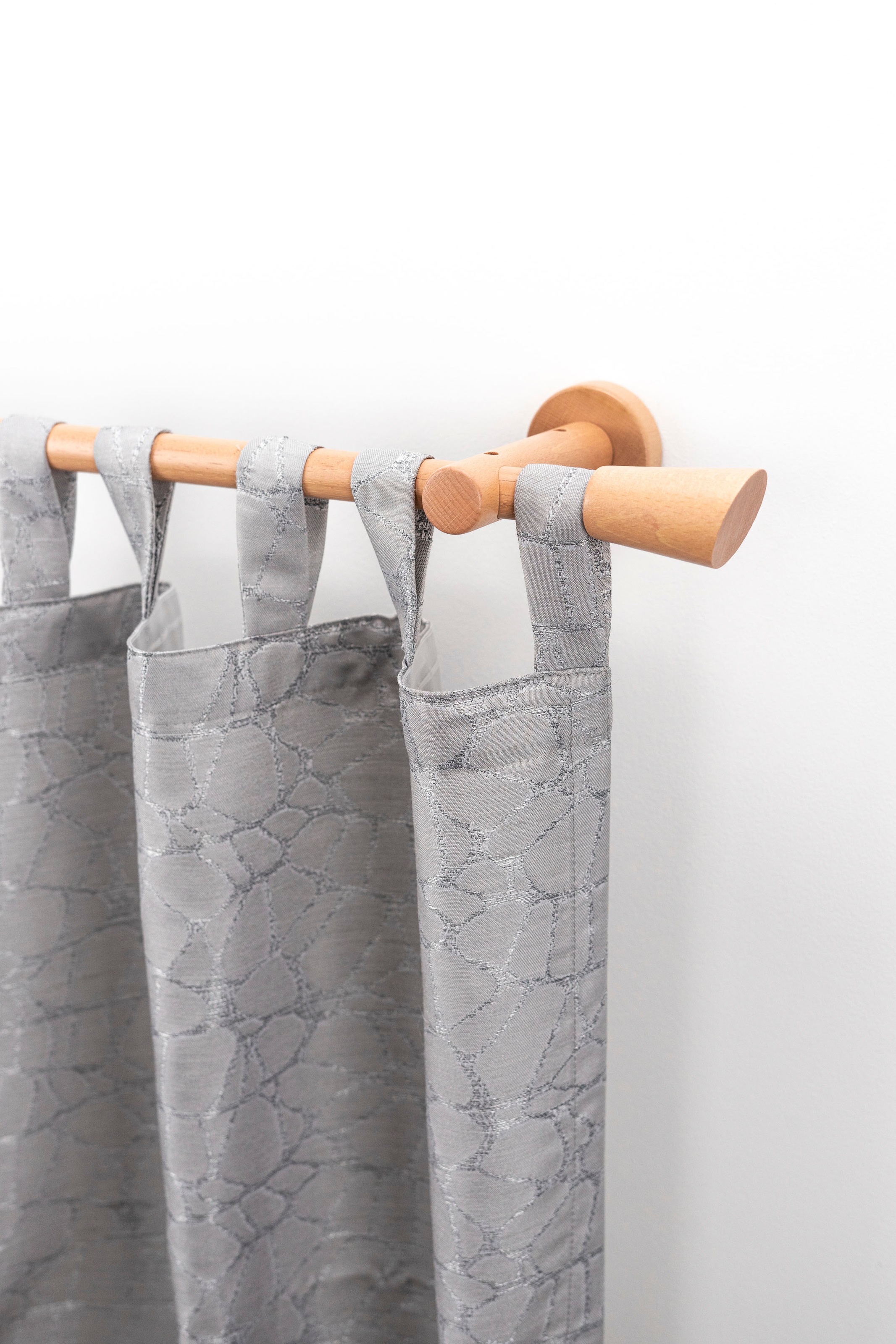 GARESA Gardinenstange »MOLIS« Ø 20 mm 1 läufig-läufig Wunschmaßlänge;Träger;Endstücke;Befestigungsmaterial;Montageanleitung;Verbindungsstück;Träger Vorhanggarnitur, verlängerbar, Wandmontage, Keil, ohne Ringe