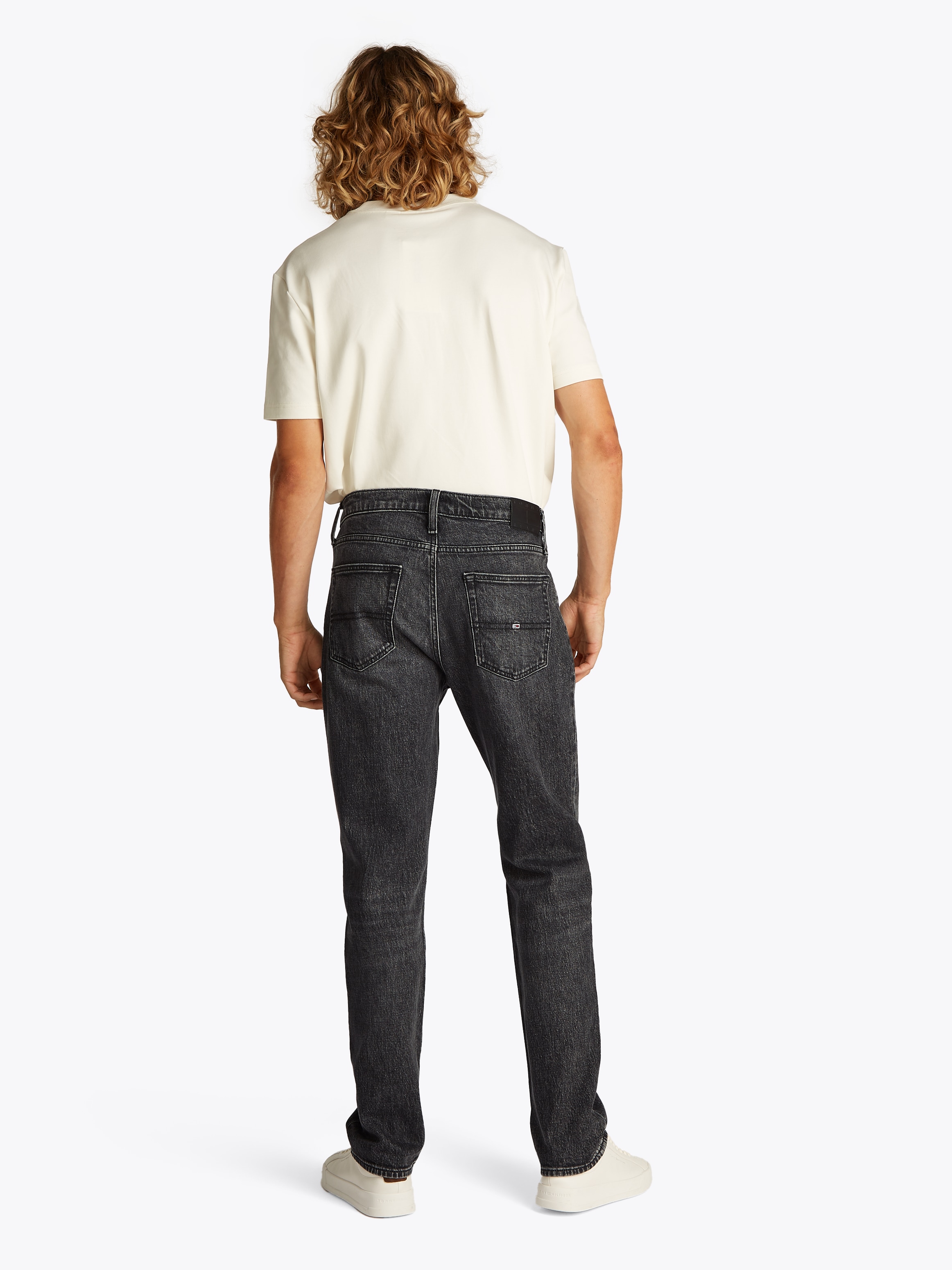 Tommy Jeans Slim-fit-Jeans »RYAN SLIM STRAIGHT«, mit Logoprägung