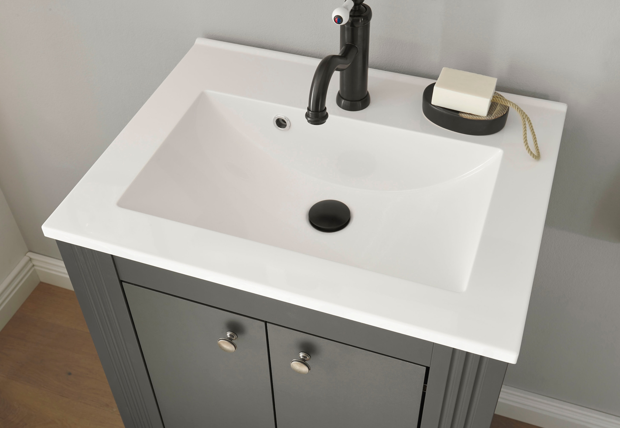 OTTO home Waschtisch »WESTMINSTER, Waschbeckenunterschrank inkl. Waschbecken, Metallgriffe« 1 Stk. tlg. in 2 Farben verfügbar, mit Stauraum, Breite 60 cm