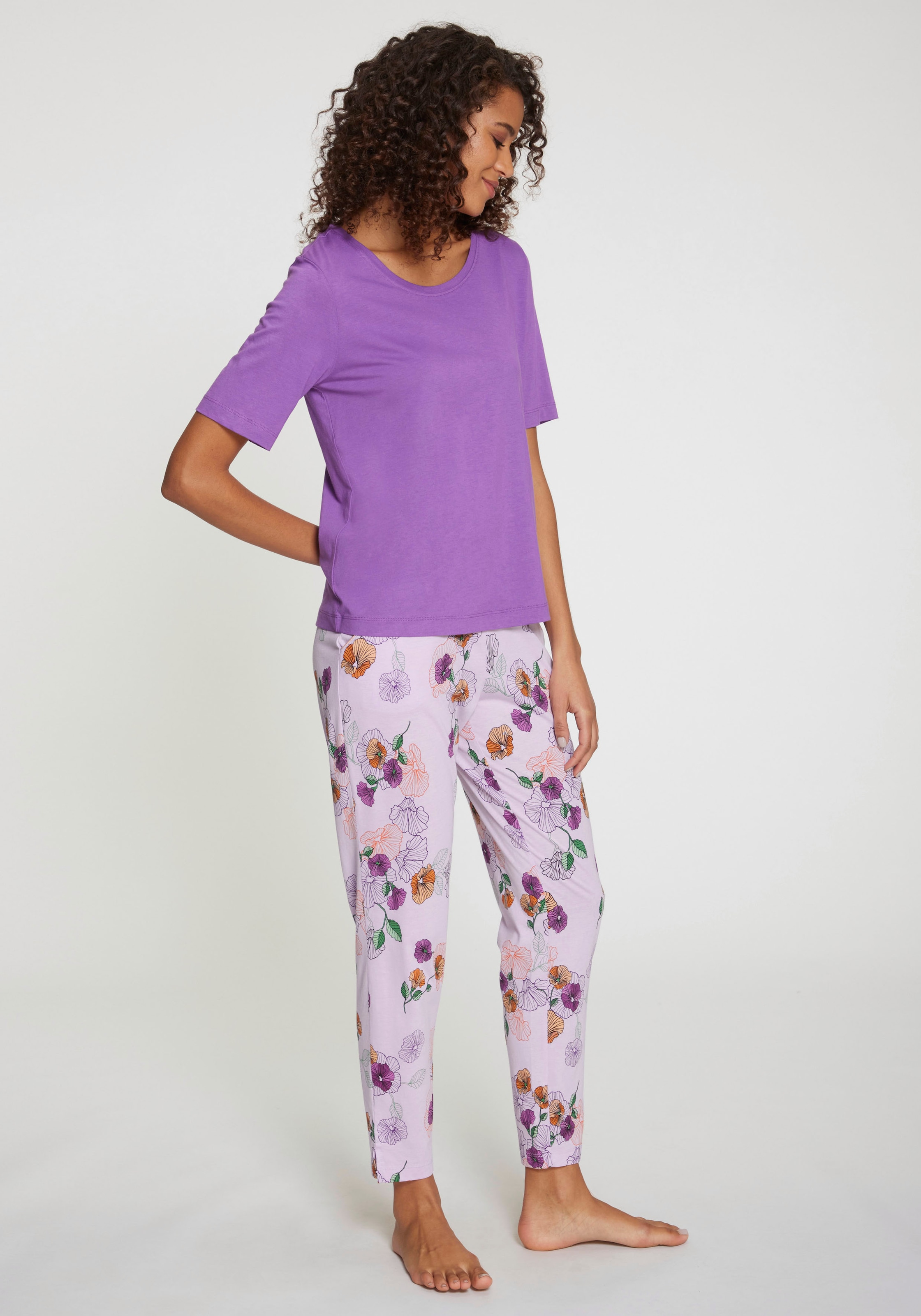 Vivance Dreams Pyjama 2-teilig, 2 tlg. mit Blumen-Druck