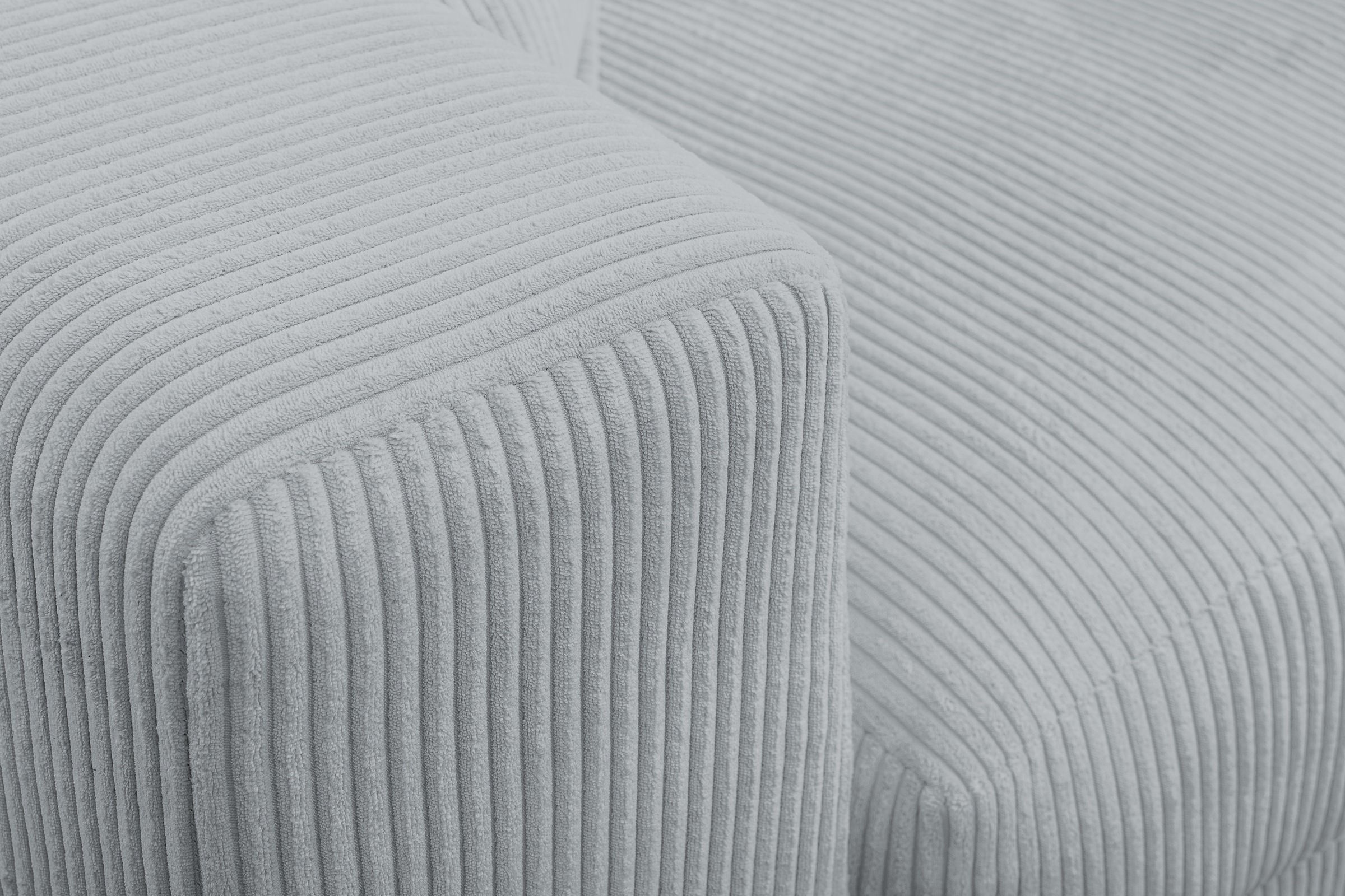 WERK2 Ecksofa »Eldorado, Megasofa, Polsterecke mit viel Platz, Breite 285cm, L-Form«, Design Ecksofa, besonders weicher Sitzkomfort, extra breite Recamiere
