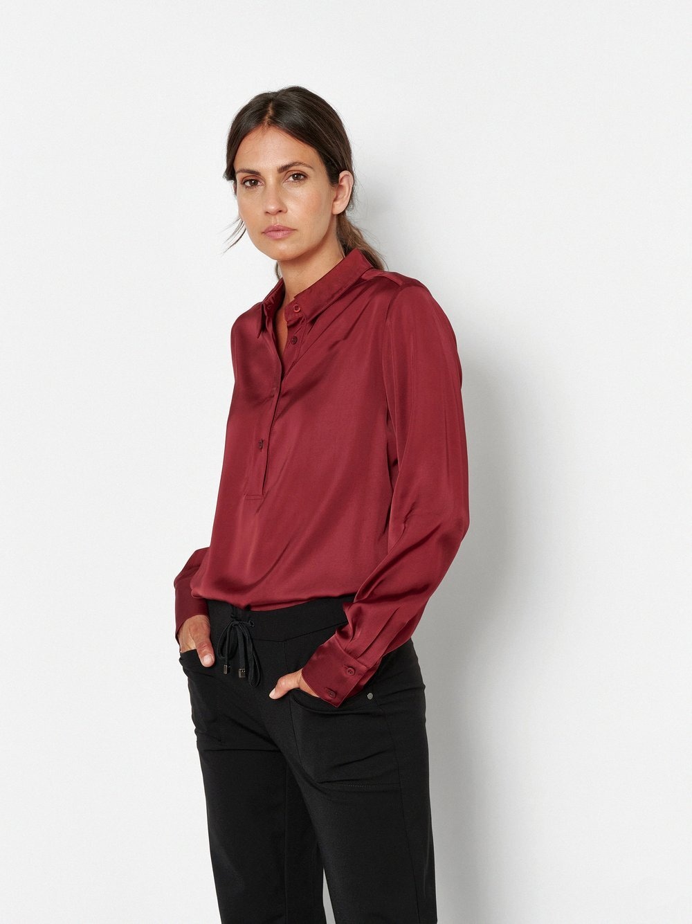 TONI Klassische Bluse »Celina« aus seidiger Viskose
