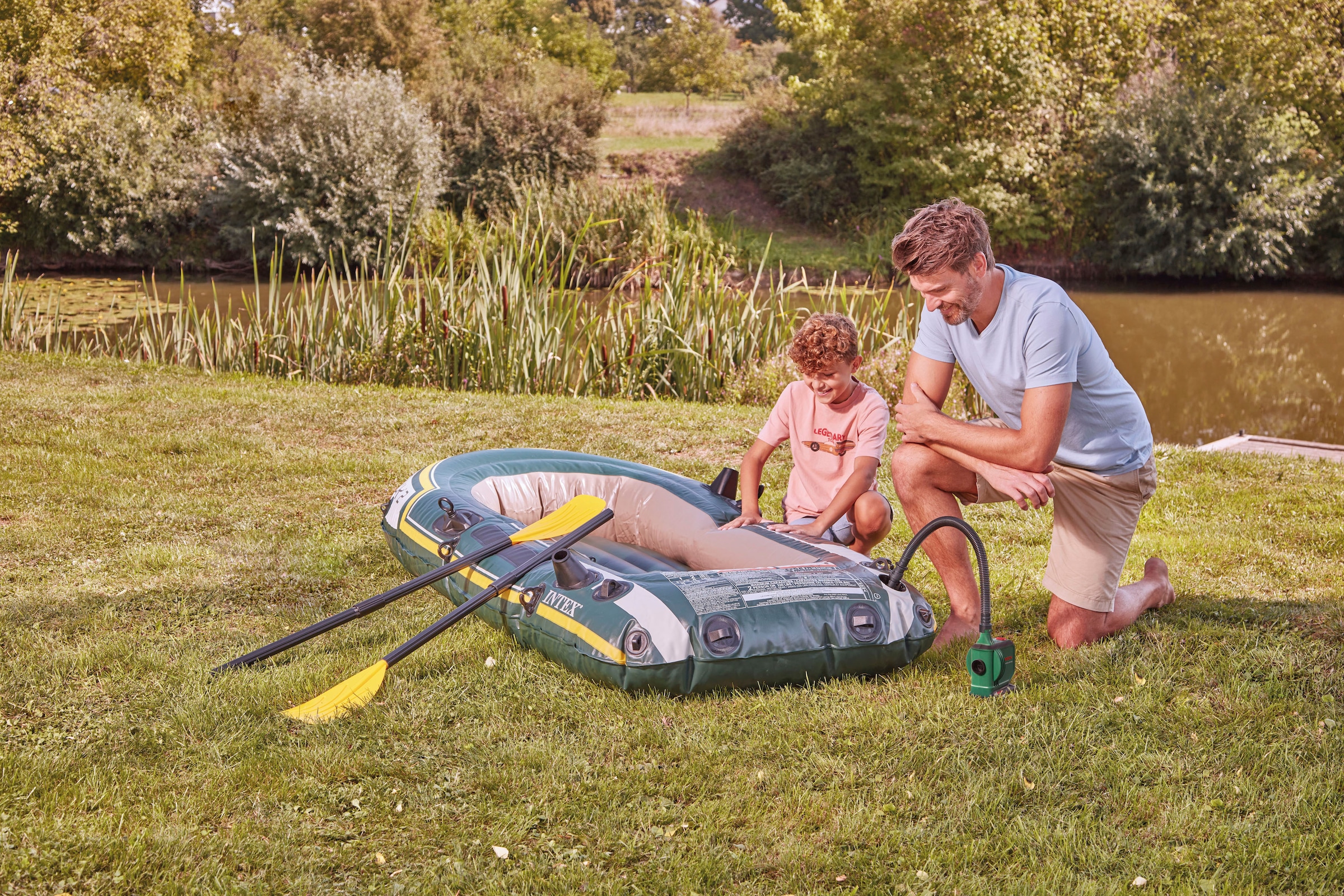 Bosch Home & Garden Akku-Handkompressor »EasyInflate 18V-500« mit Akku 18V/2,0Ah und Ladegerät