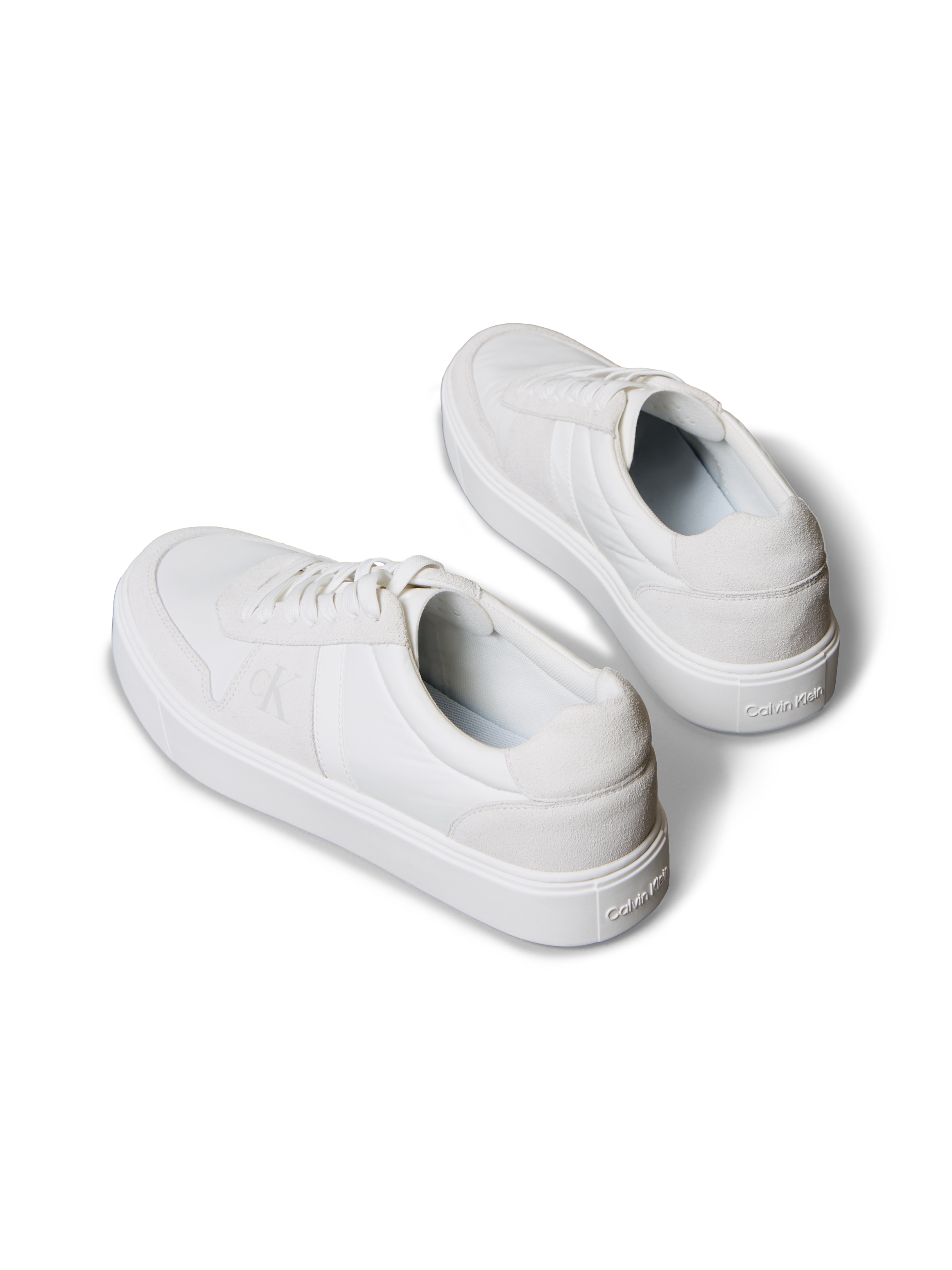 Calvin Klein Jeans Sneaker »CLASSIC CUPS LACE MIX EMB TONGUE«  Schnürschuh, Basket-Sneaker, Freizeitschuh in sportiver Optik