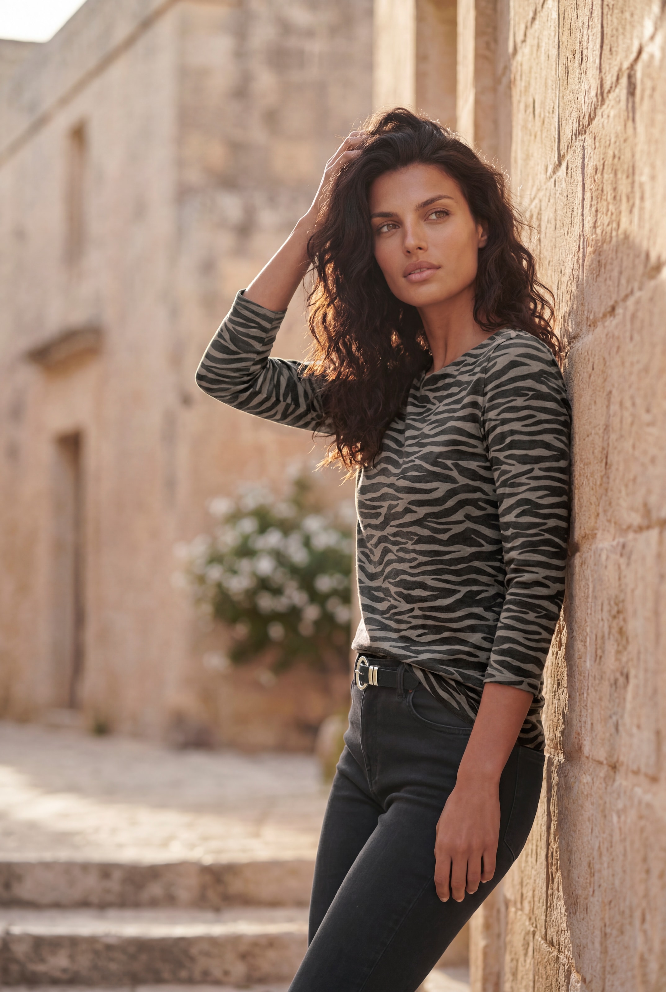 LASCANA 3/4-Arm-Shirt »mit modischem Animal-Print« aus elastischer Baumwolle mit Zebraprint