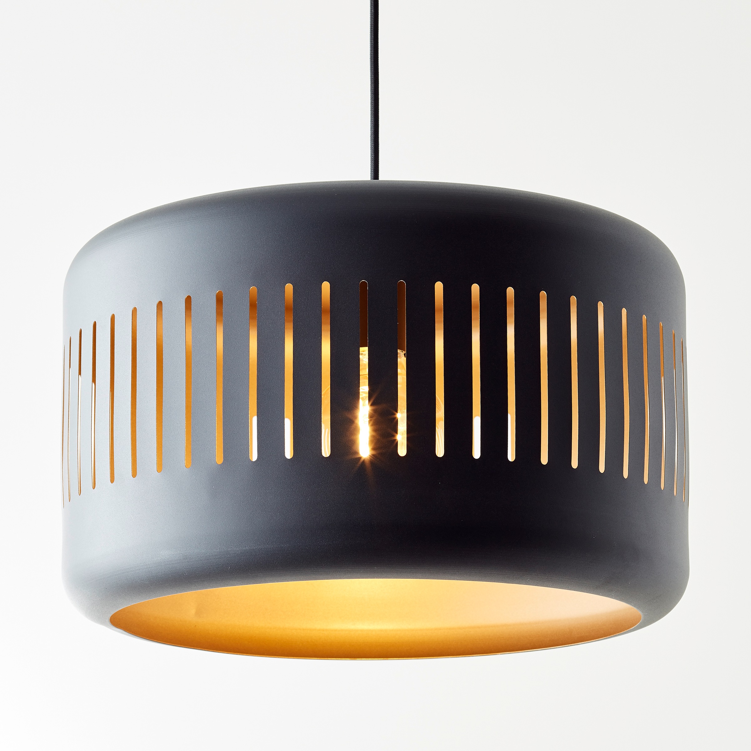 Brilliant Pendelleuchte »Tyas«, 1 flammig, Leuchtmittel E27 | ohne Leuchtmittel, 120 x 38 cm, 1 x E27, kürzbar, Metall, schwarz/goldfarben