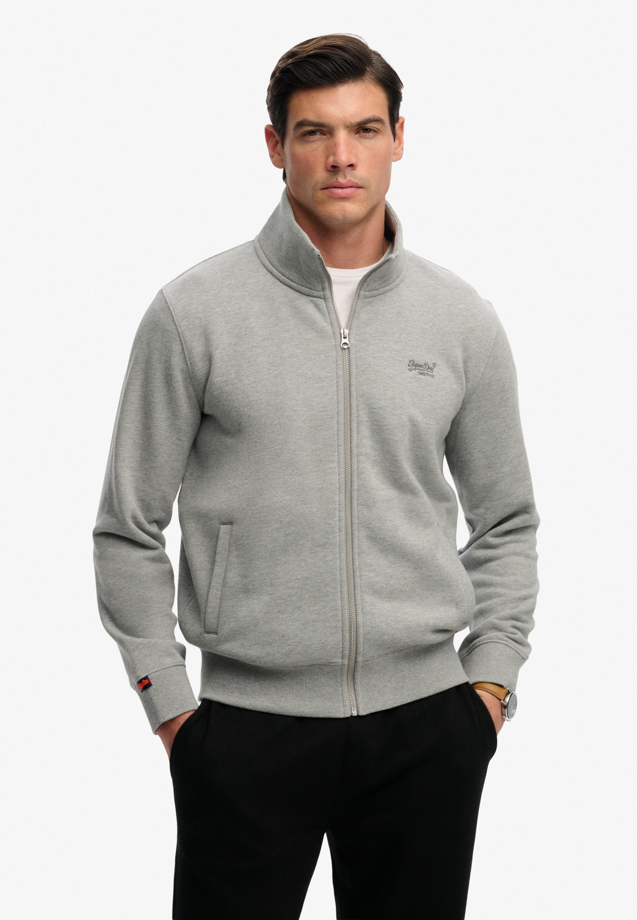 Superdry Sweatshirt »ESSENTIAL LOGO TRACK TOP«, mit Reißverschluss, aus Baumwolle und Polyester, Loose Fit
