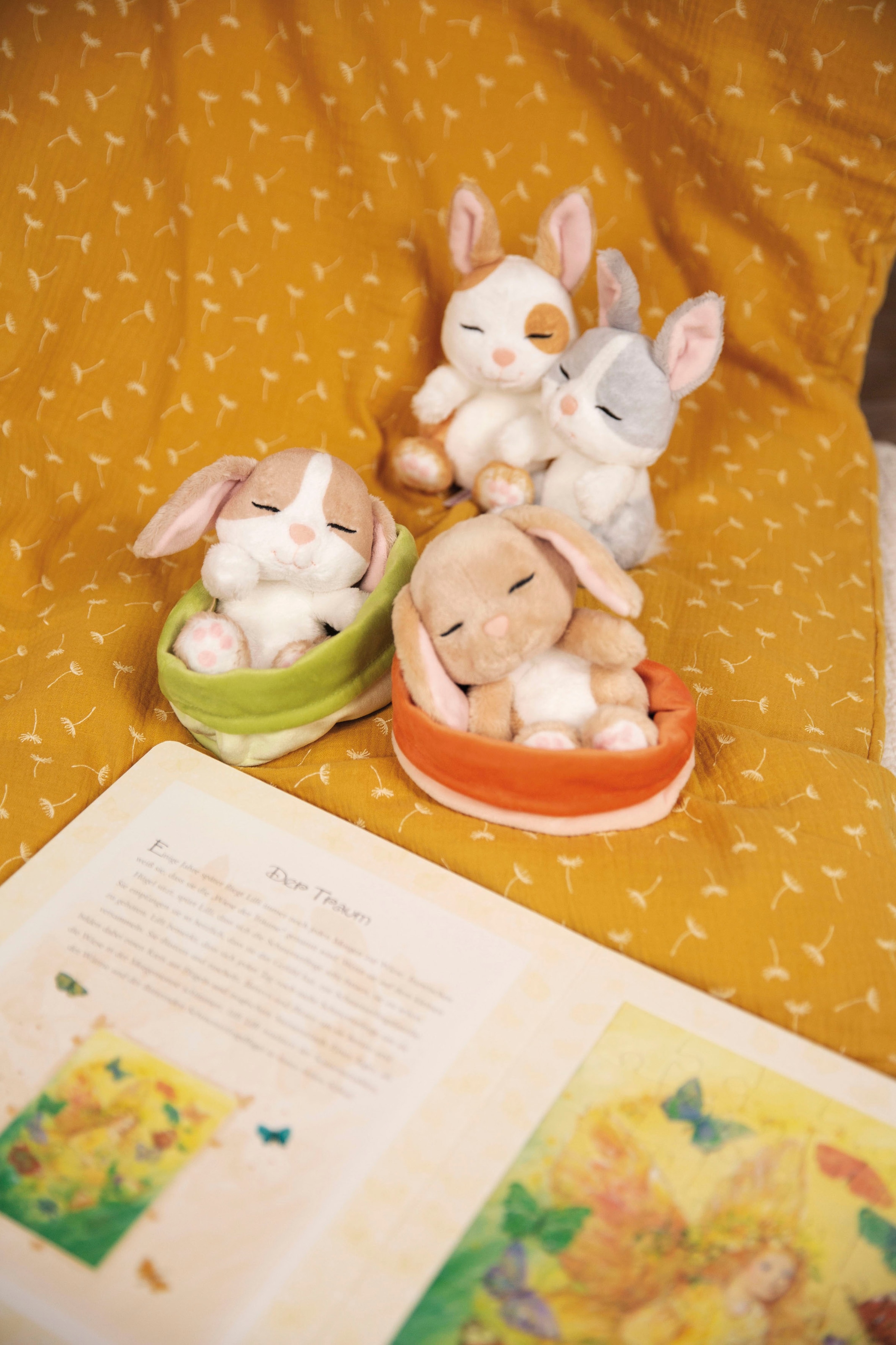 Nici Kuscheltier »Sleeping Pets, Hase grau/weiß, 12 cm«, im Körbchen