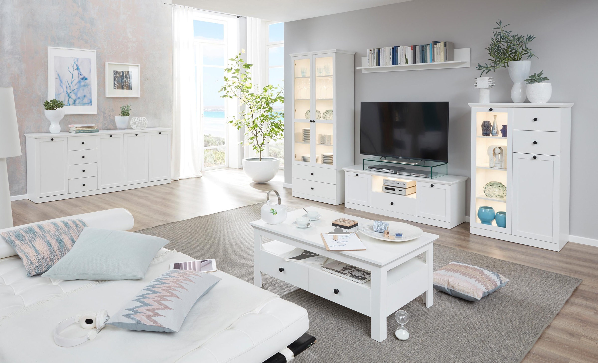 Home affaire Wohnwand »Örebro«, (Set, 4 St.), Wohnzimmermöbel im zeitlosen Landhausstil - Mit Vollauszug-Funktion