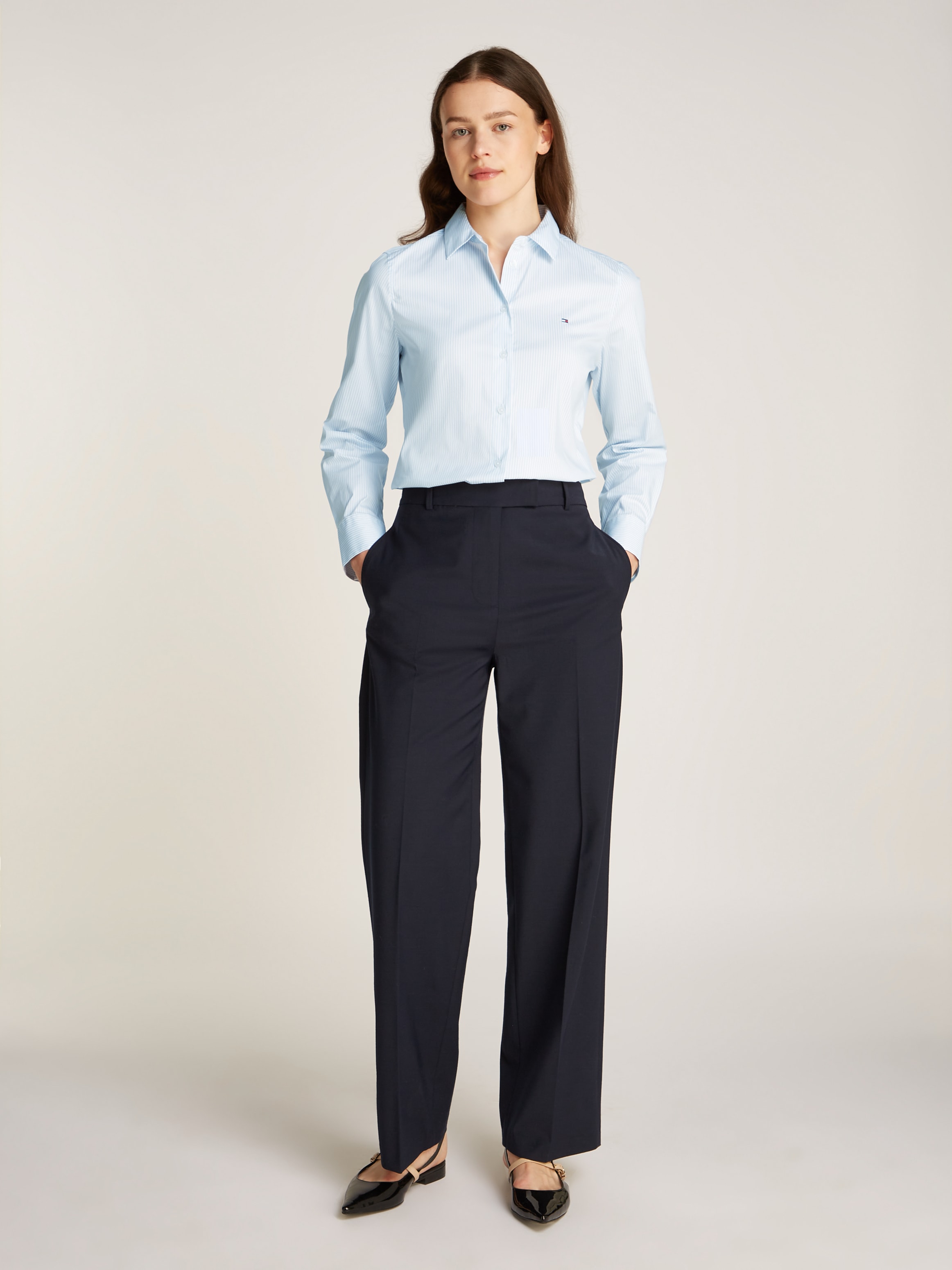 Tommy Hilfiger Hemdbluse »ESS POPLIN REGULAR SHIRT«, im klassischen Stil