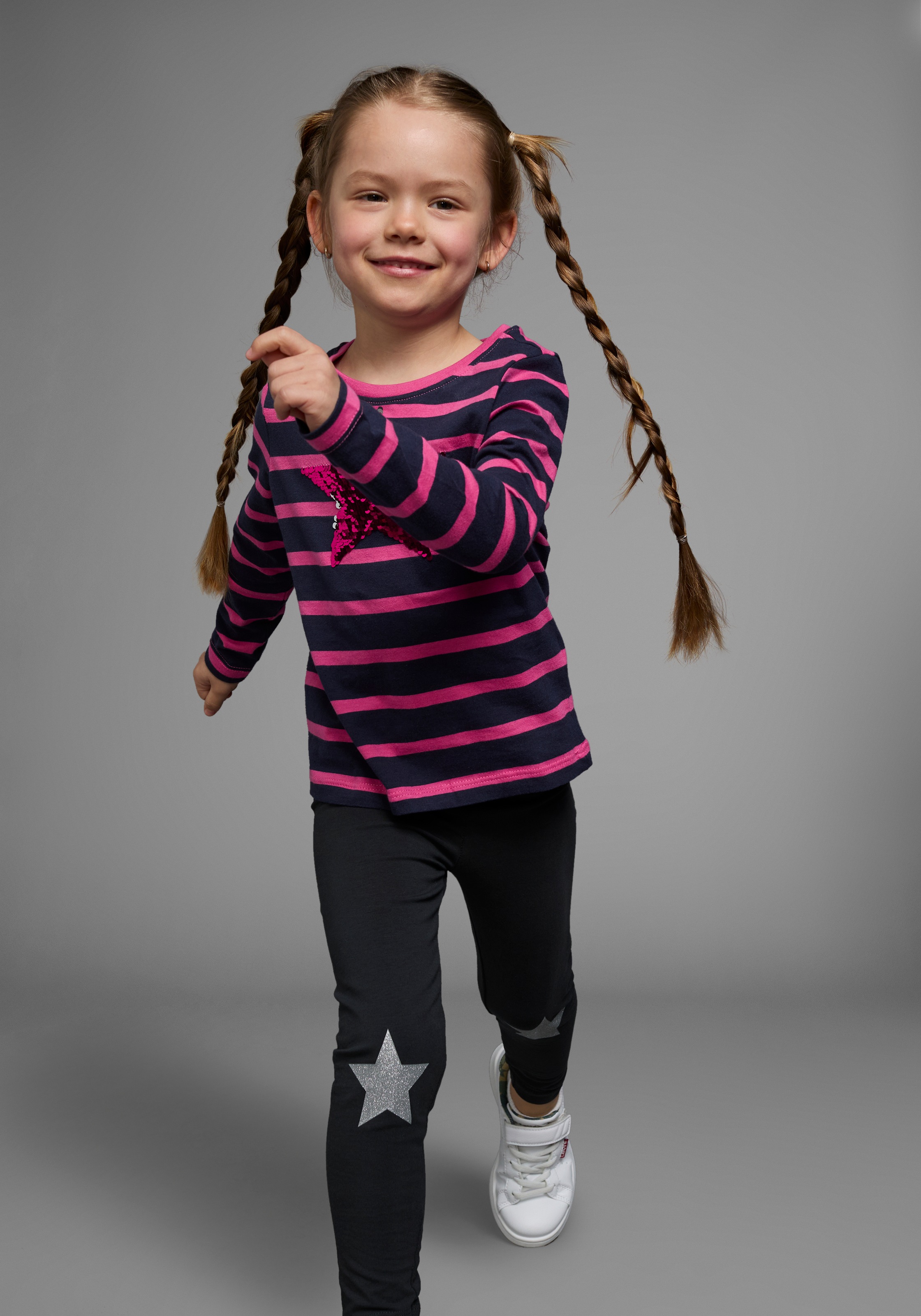 KIDSWORLD Leggings »2er Pack Leggings, mit Sternen-Print«, (Packung, 2 tlg.), mit Glitzerdruck