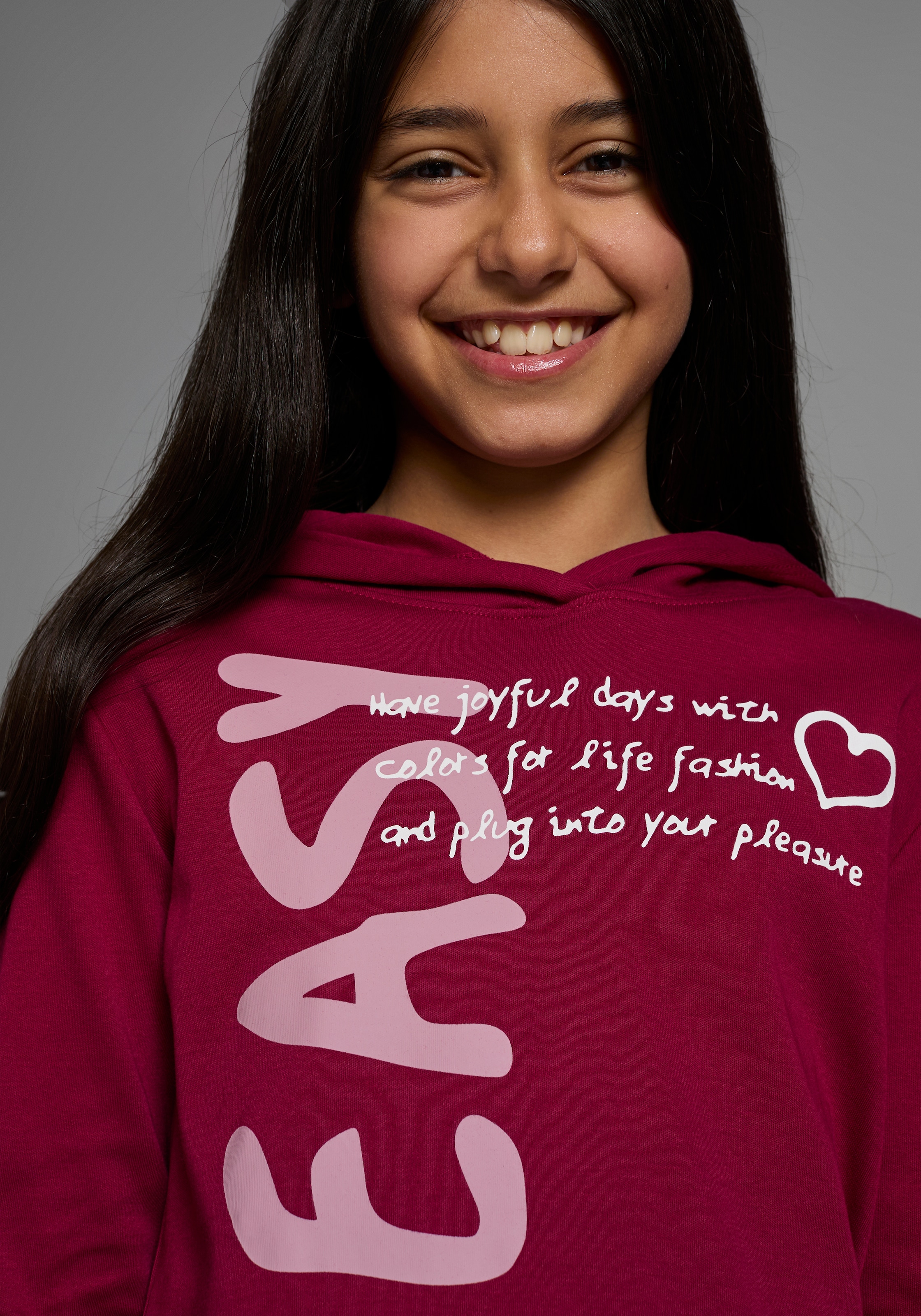 KIDSWORLD Kapuzenshirt »SO EASY - Print«, Langarm, Basic-Passform, mit modischen Drucken