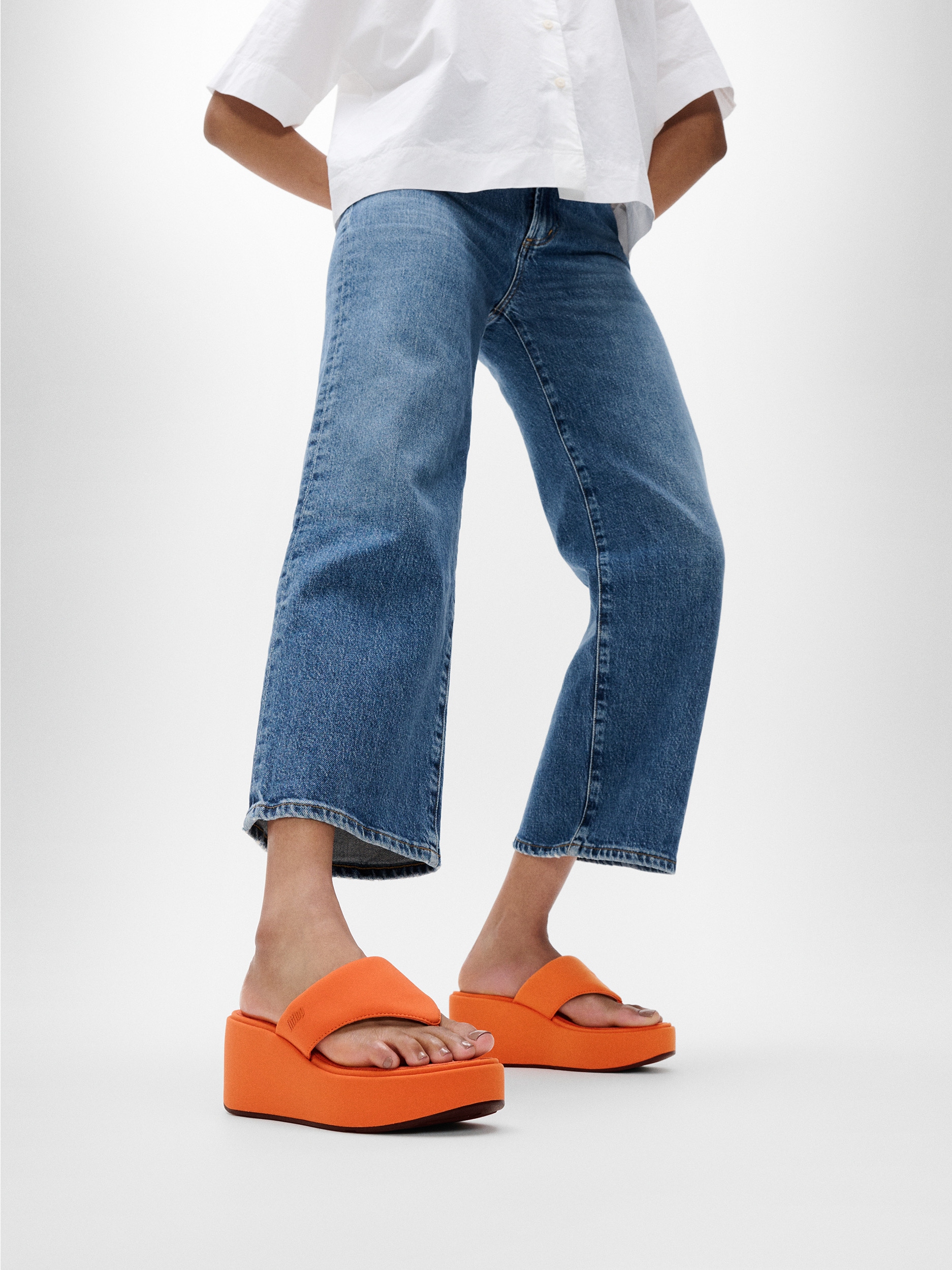 Fitflop Zehentrenner »PLATFFORMS WEDGE«, Keilsandale, Plateauschuh mit gepaddeter Bandage