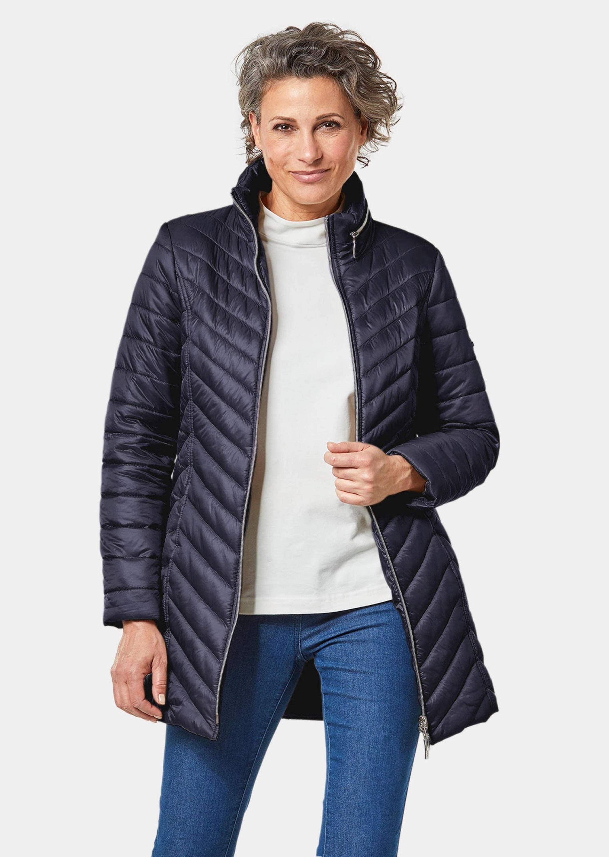 GOLDNER Kurzjacke »Longsteppjacke Figurschmeichelnde, leichte Longsteppjacke«