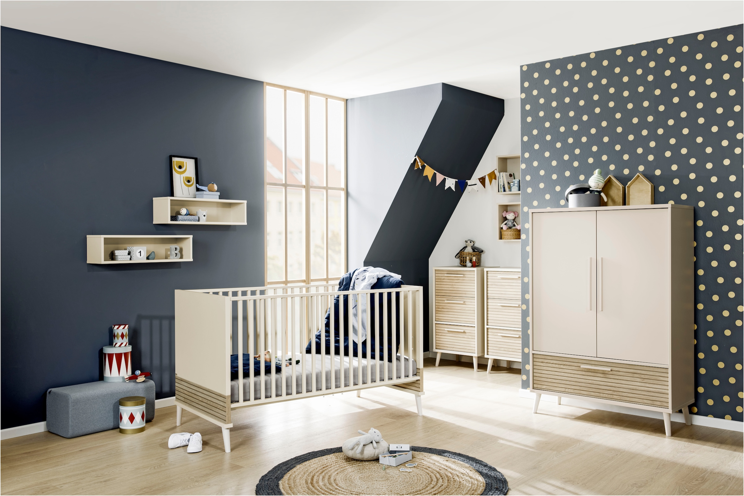 PAIDI Drehtürenschrank »EEFJE in Beige, 2 Türen und 1 Schublade mit Soft-Close« inkl. Kleiderstange und Einlegeböden, Kinderkleiderschrank aus Holz