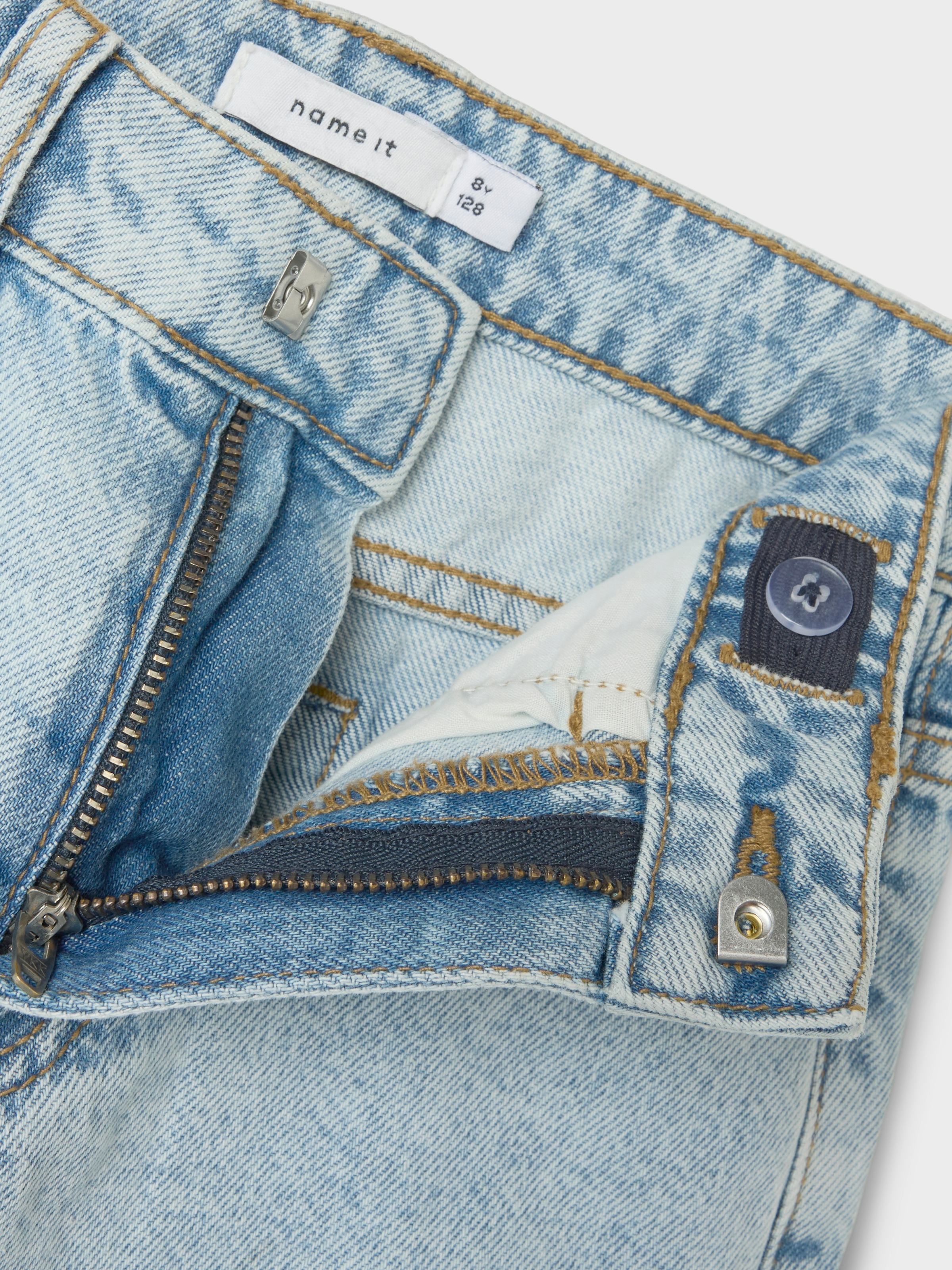 Name It Jeansbermudas »NKFBELLA HW WIDE DNM SHORTS 1488-BE NOOS« Baumwolle, ausgefranster Saum