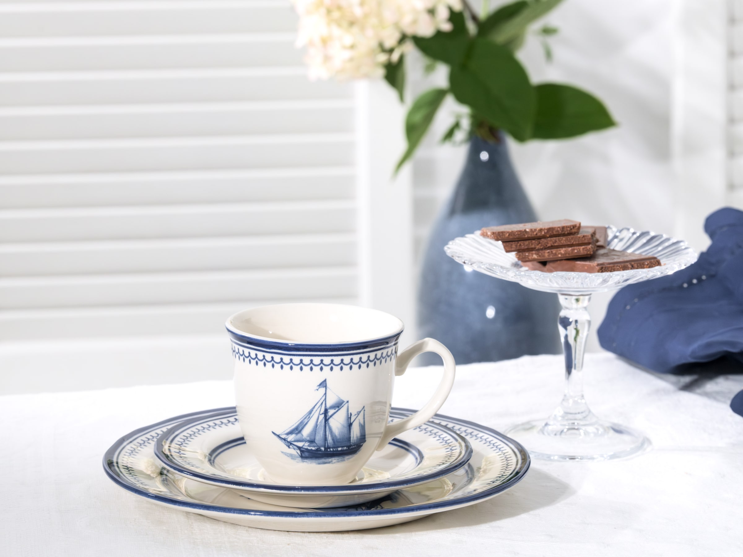 CreaTable Kaffeeservice »Segelschiff, Service 18-tlg.« Elegante Fahnenform, Schiffsdekor