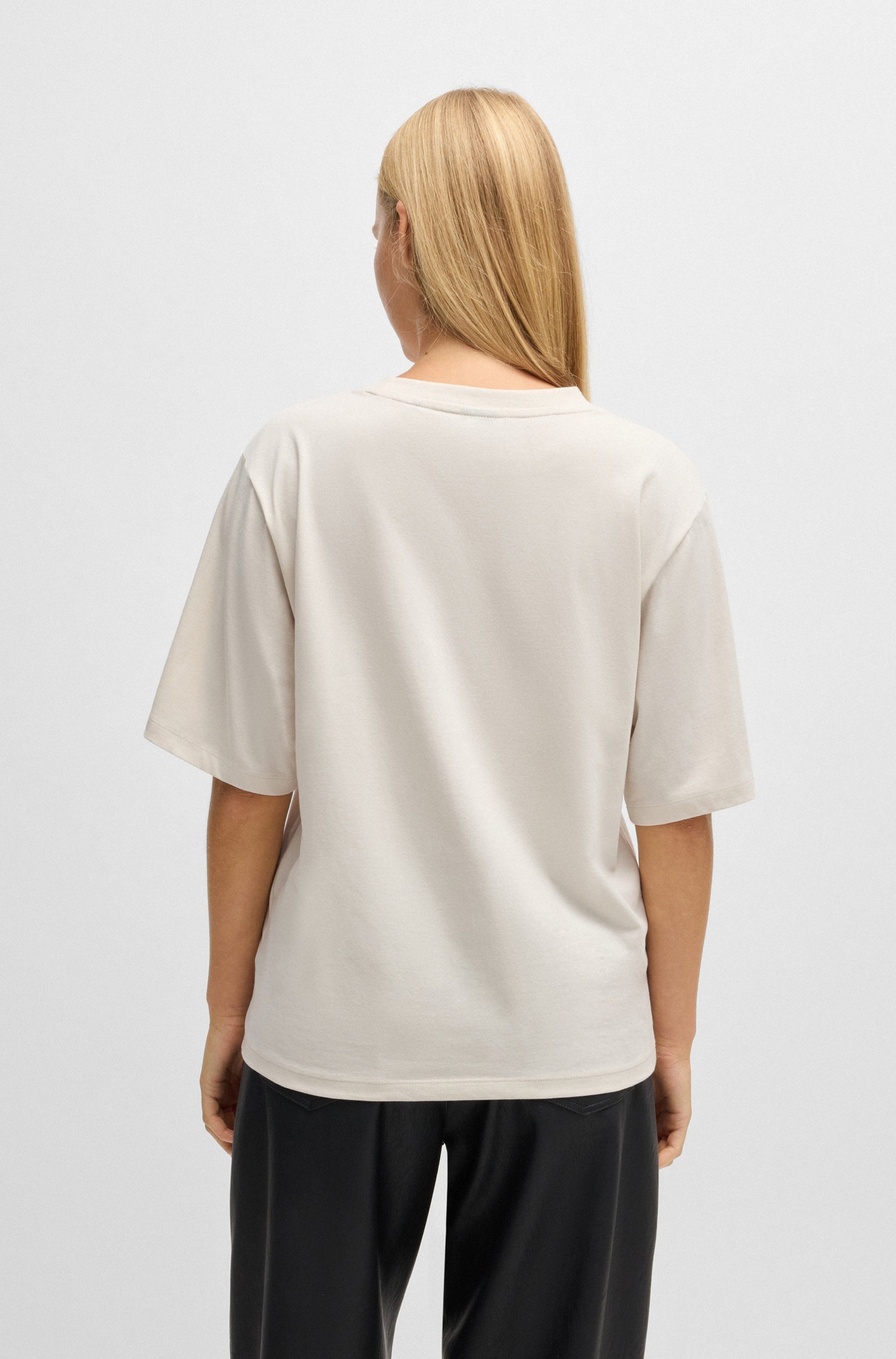 BOSS ORANGE T-Shirt »Enis Premium Damenmode«, mit weiten Ärmeln