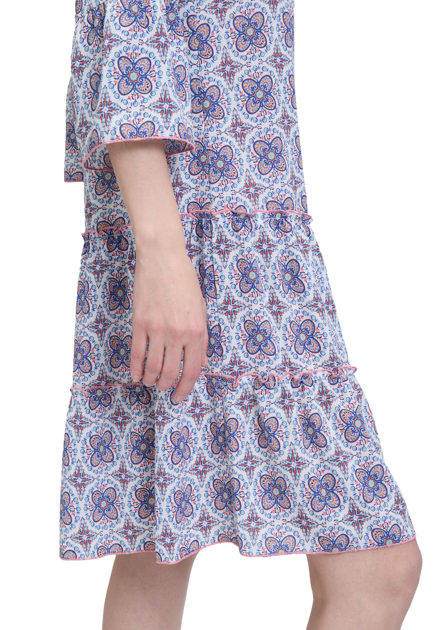 Cartoon Bodykleid »Casual-Kleid mit Stufen«