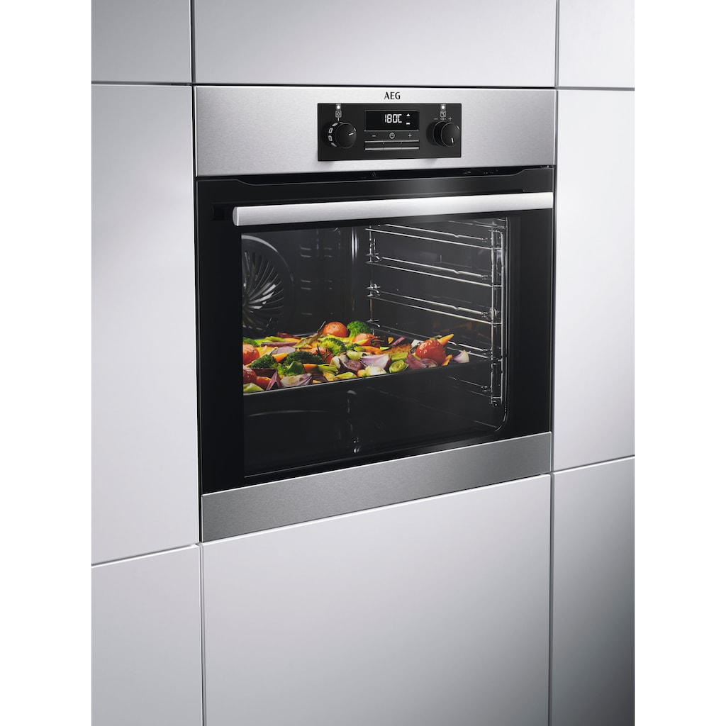 AEG Einbaubackofen »BEB331010M 944 188 242«, BEB331010M, mit Backauszug, Aqua-Reinigungsfunktion