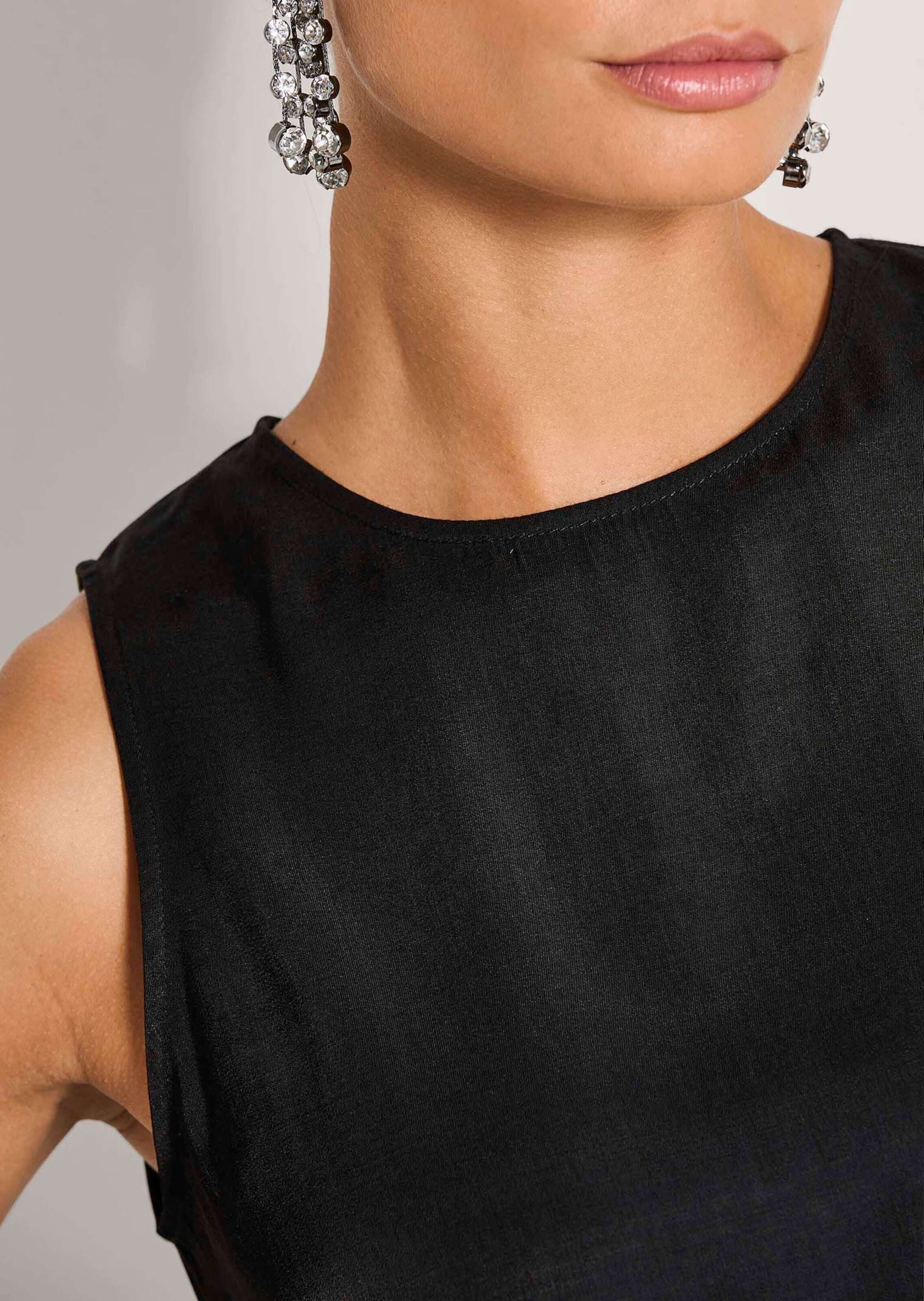 MADELEINE Blusentop »Blusentop Elegantes Businesstop mit Rundhals«