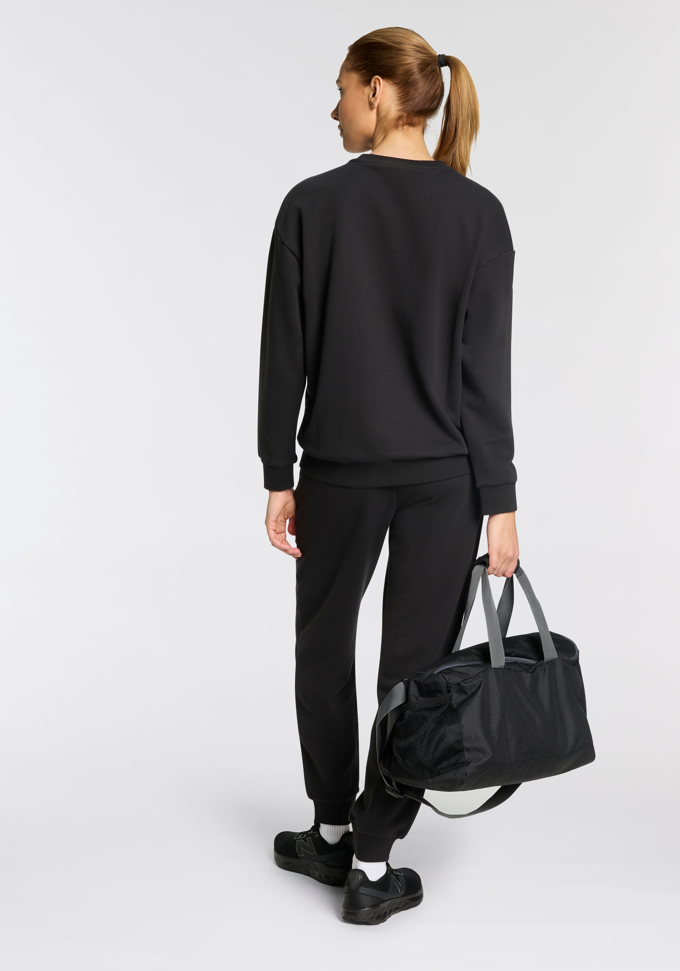 PUMA Trainingsanzug »RELAXED SWEAT SUIT TR CL«, (2 tlg.)