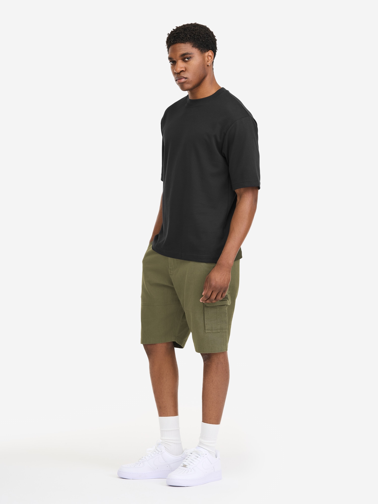 Lonsdale Cargoshorts »BALRATH«  mit Eingrifftaschen, aus Baumwolle, gerader Schnitt