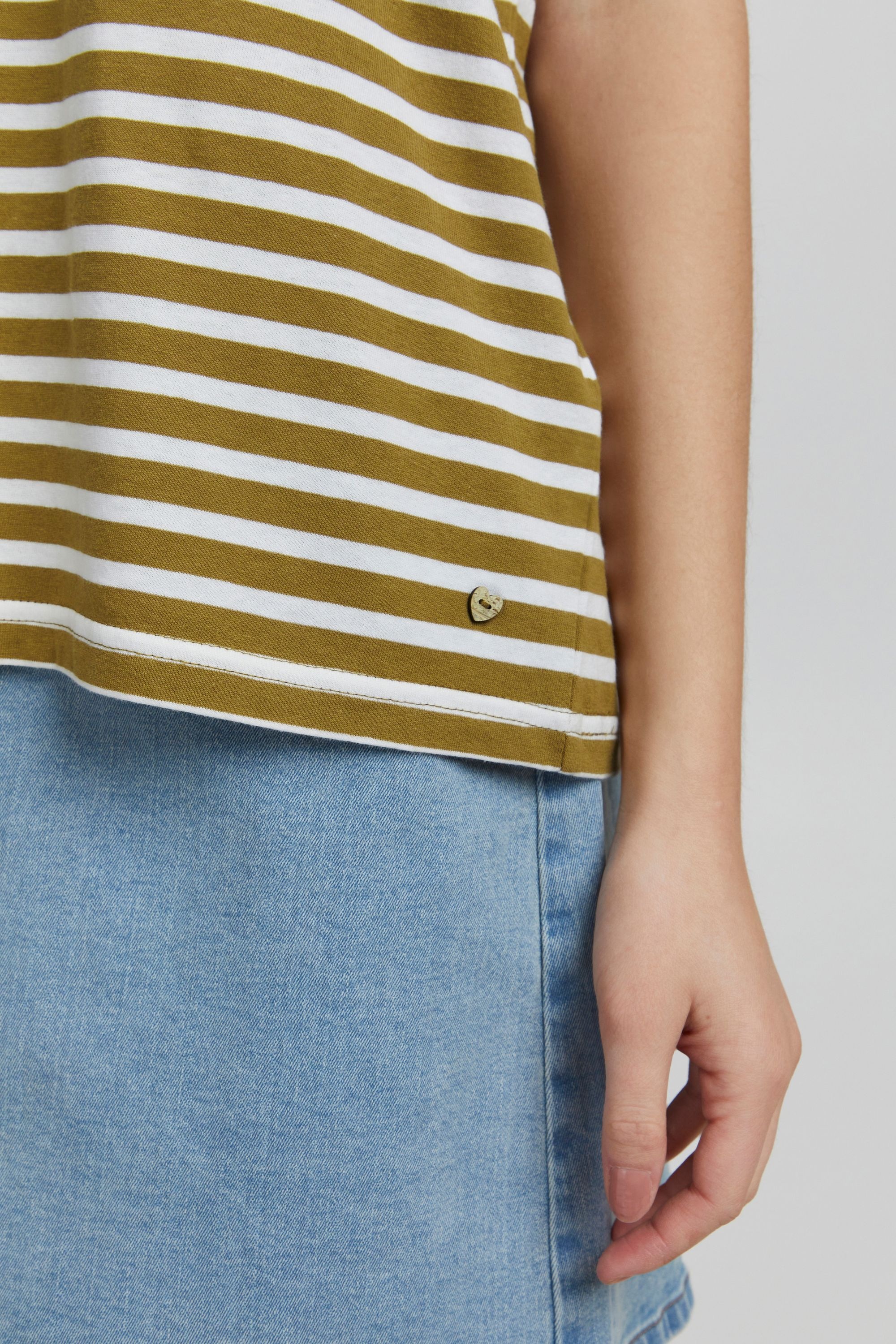 OXMO T-Shirt »T-Shirt OXSteffi«
