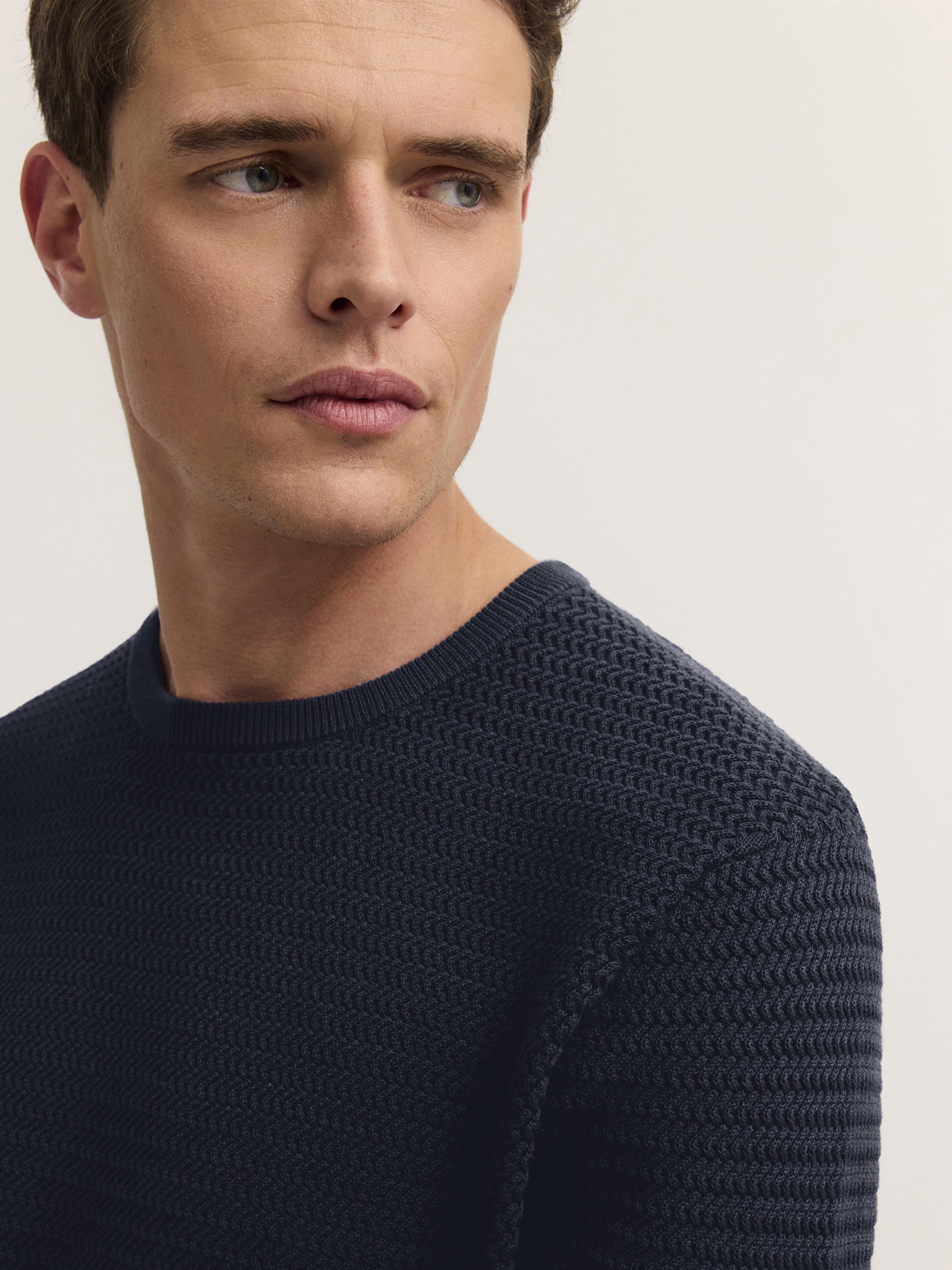 bugatti Rundhalspullover »Regular Fit« Regular Fit Baumwolle Rundhals Struktur