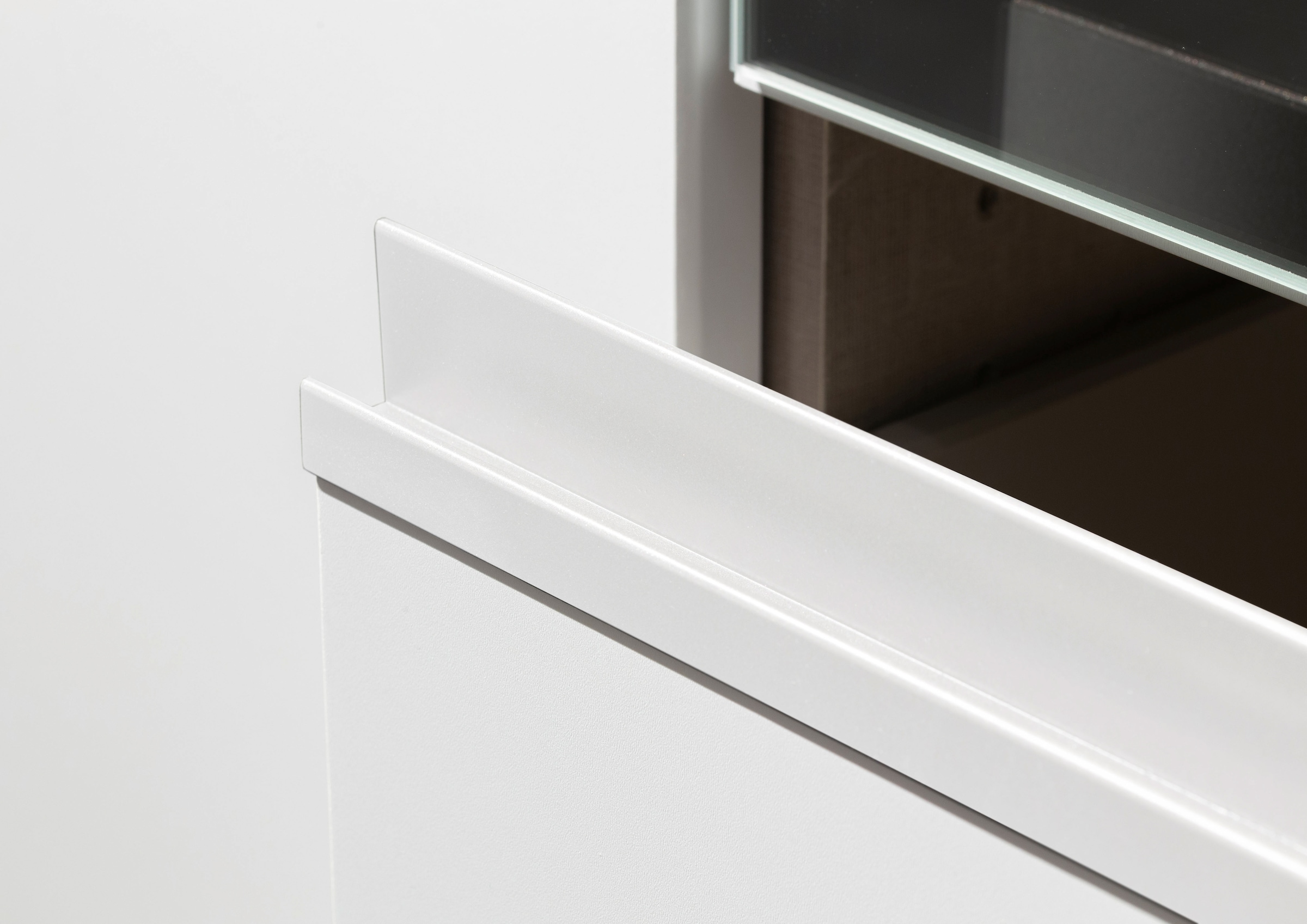 rauch Drehtürenschrank »Kleiderschrank Schrank Garderobe Wäscheschrank COSTA in 3 Breiten« mit Spiegel, grifflose Front und Push-to-Open Funktion MADE IN GERMANY