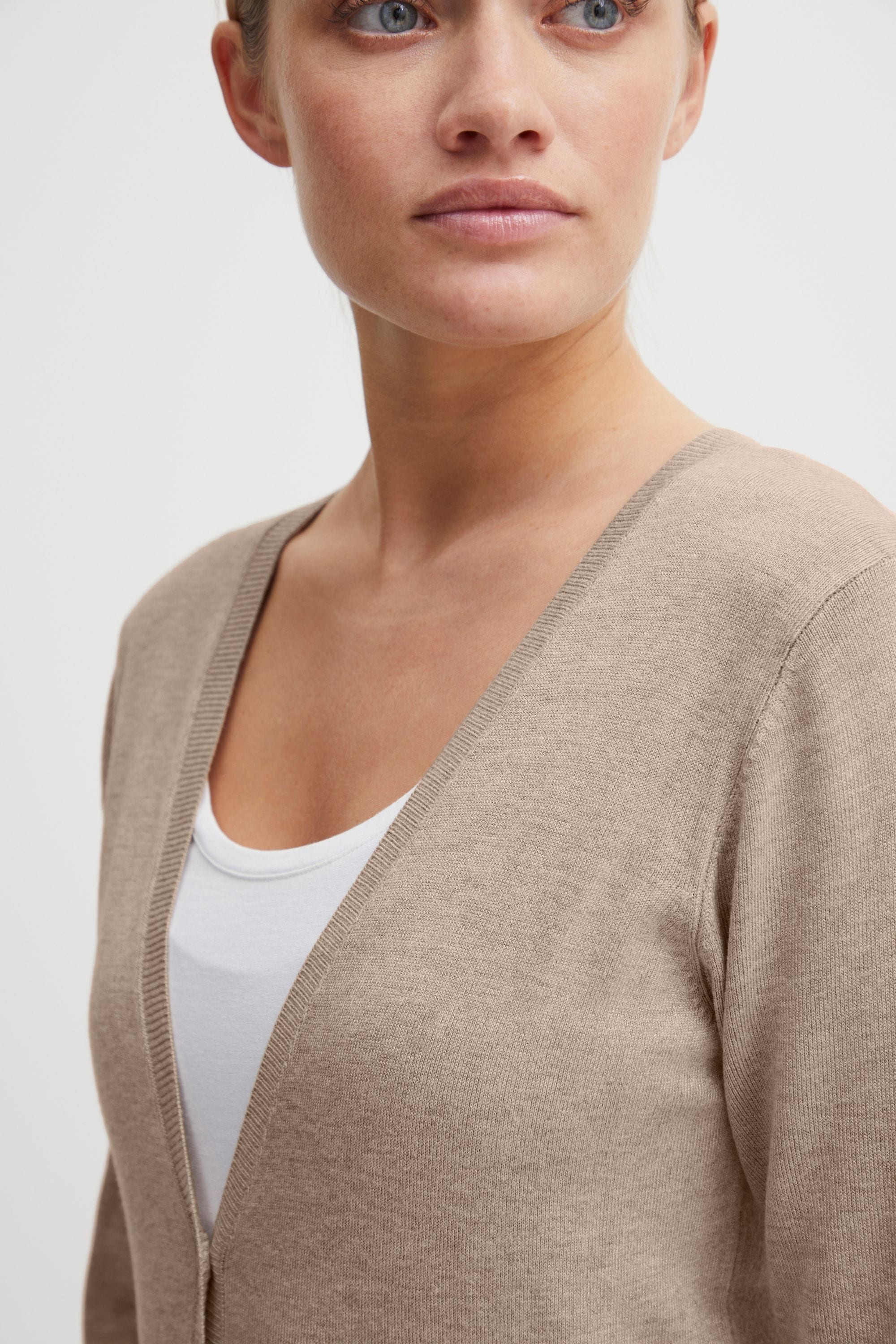 OXMO Strickjacke »Strickjacke OXHelene«