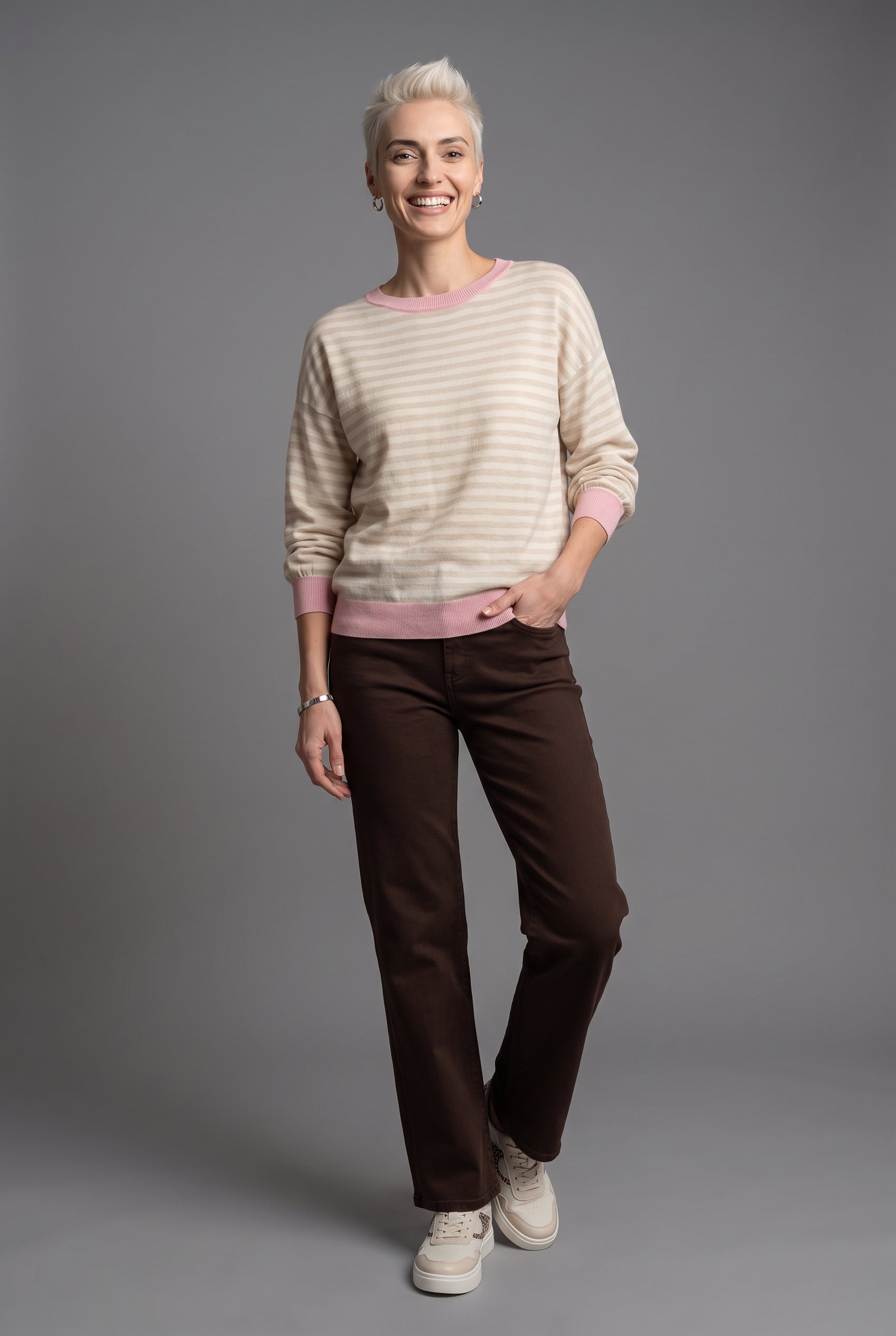 Aniston CASUAL Straight-Jeans mit trendigem, weiten Bein - NEUE KOLLEKTION