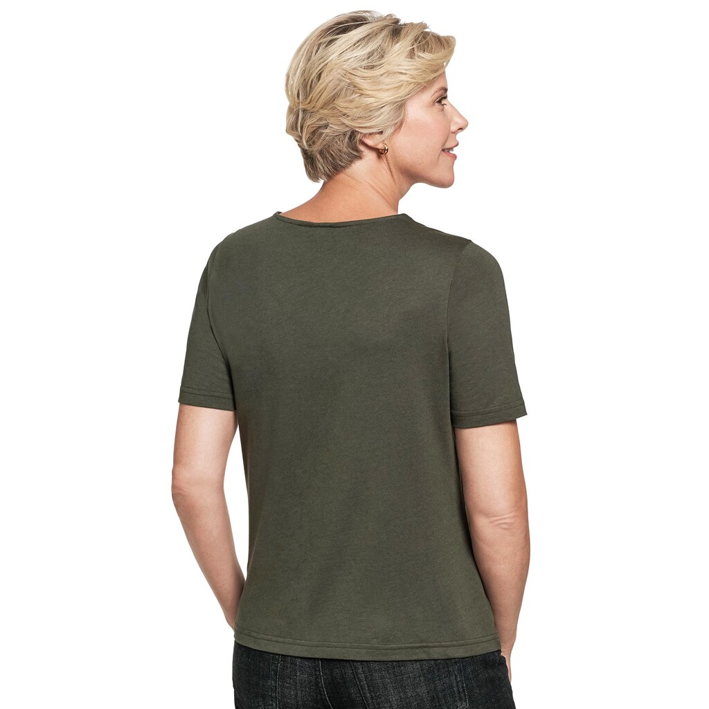 Classic Basics V-Shirt