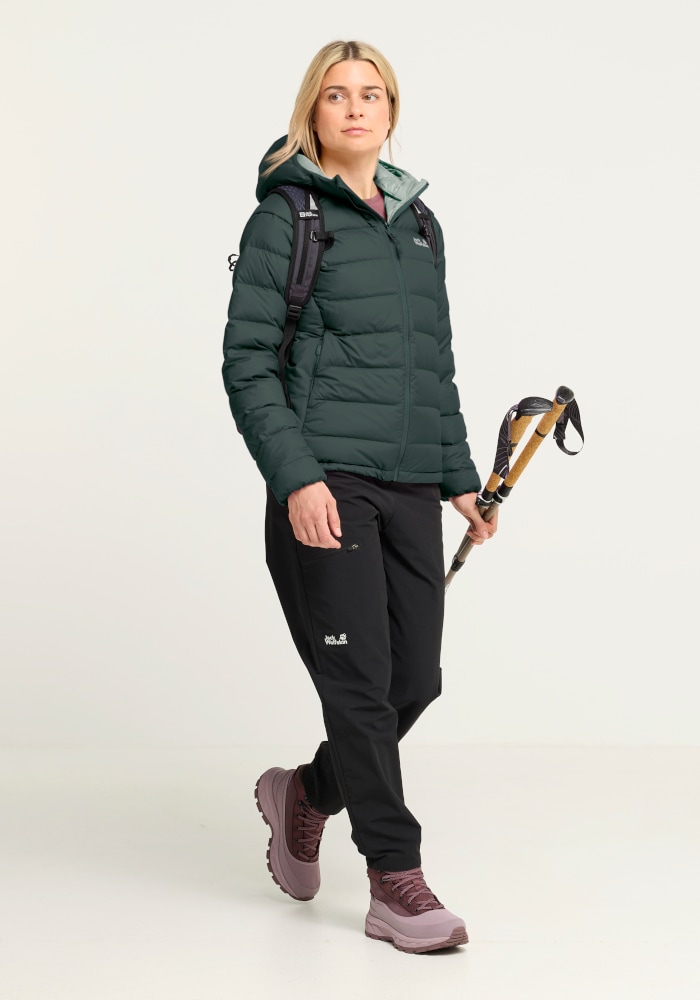 Jack Wolfskin Daunenjacke »WILD PASS DOWN HOODY W RDS« mit Kapuze mit Kapuze, warm gefüttert, wind- und wasserabweisend, leicht