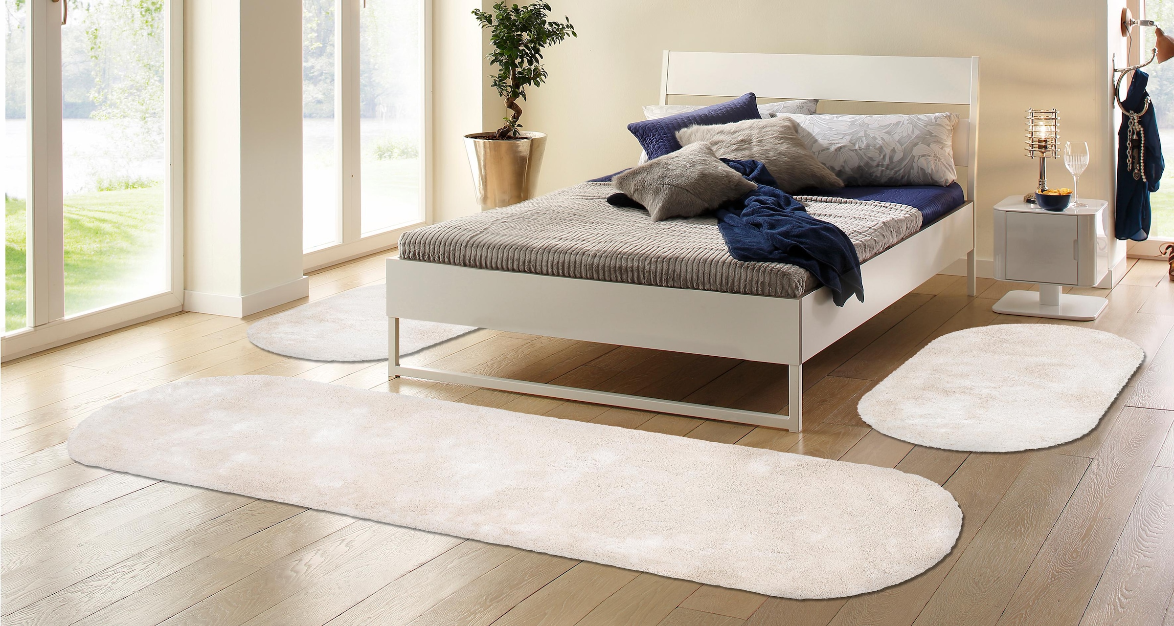 Bruno Banani Hochflor-Bettumrandung »Dana Teppich, Kundenliebling«, (3 tlg.), unifarben, Mikrofaser, pflegeleicht, Bettvorleger, Schlafzimmer