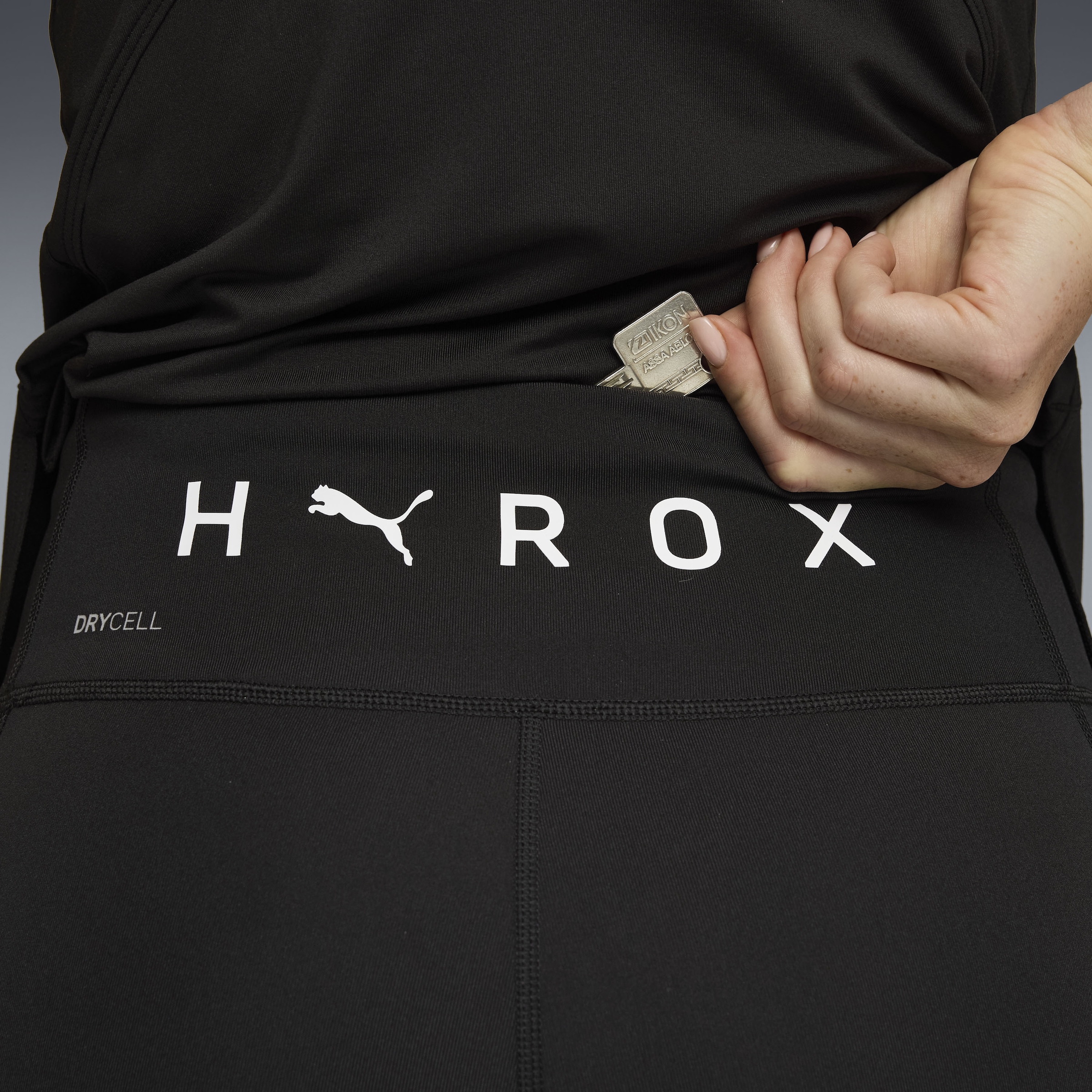 PUMA Trainingstights »W  X HYROX ESS TIGHT«  mit DryCELL-Technologie, atmungsaktiv, schmale Passform