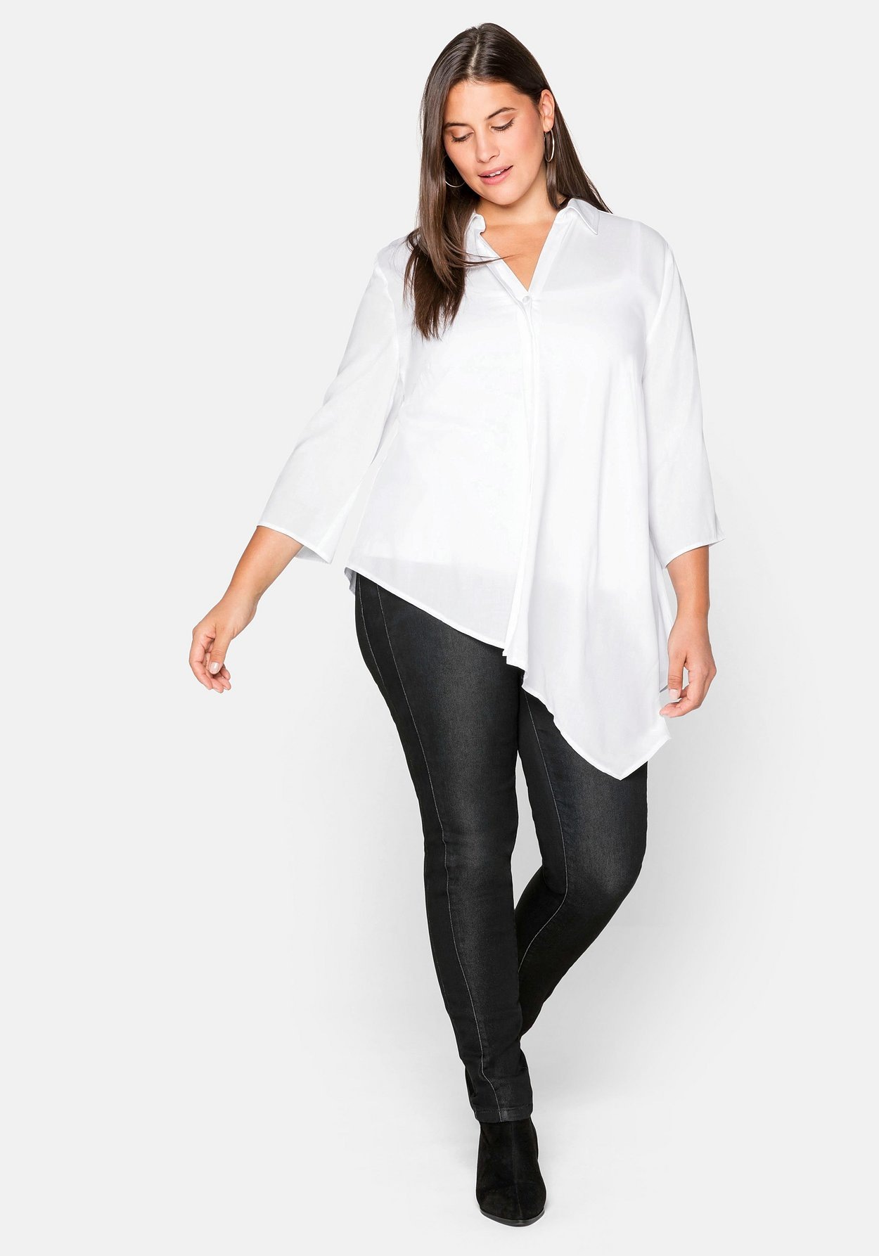 Sheego Hemdbluse »Bluse mit asymmetrischem Saum in Zipfelform«