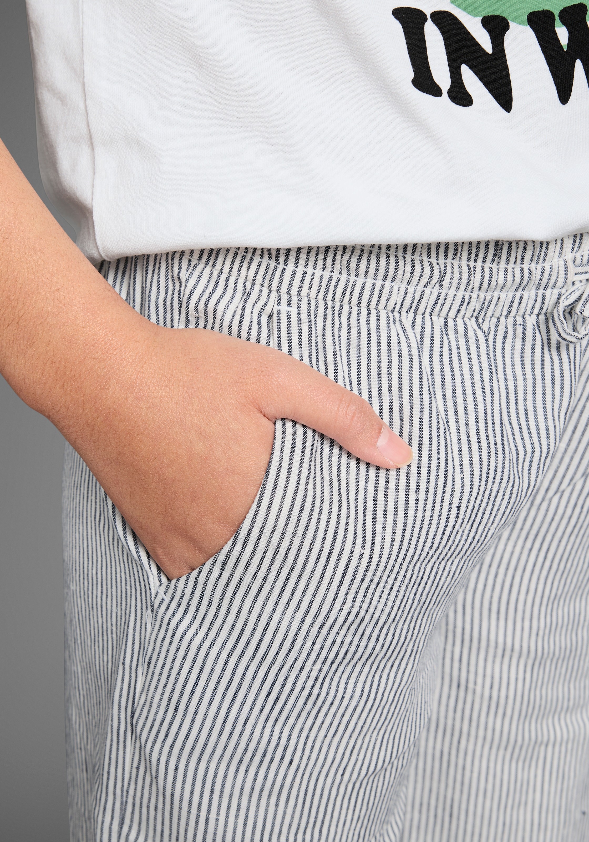 KIDSWORLD Schlupfhose »Webhose mit coole Streifen«, Leichte Streifenhose mit Leinenanteil