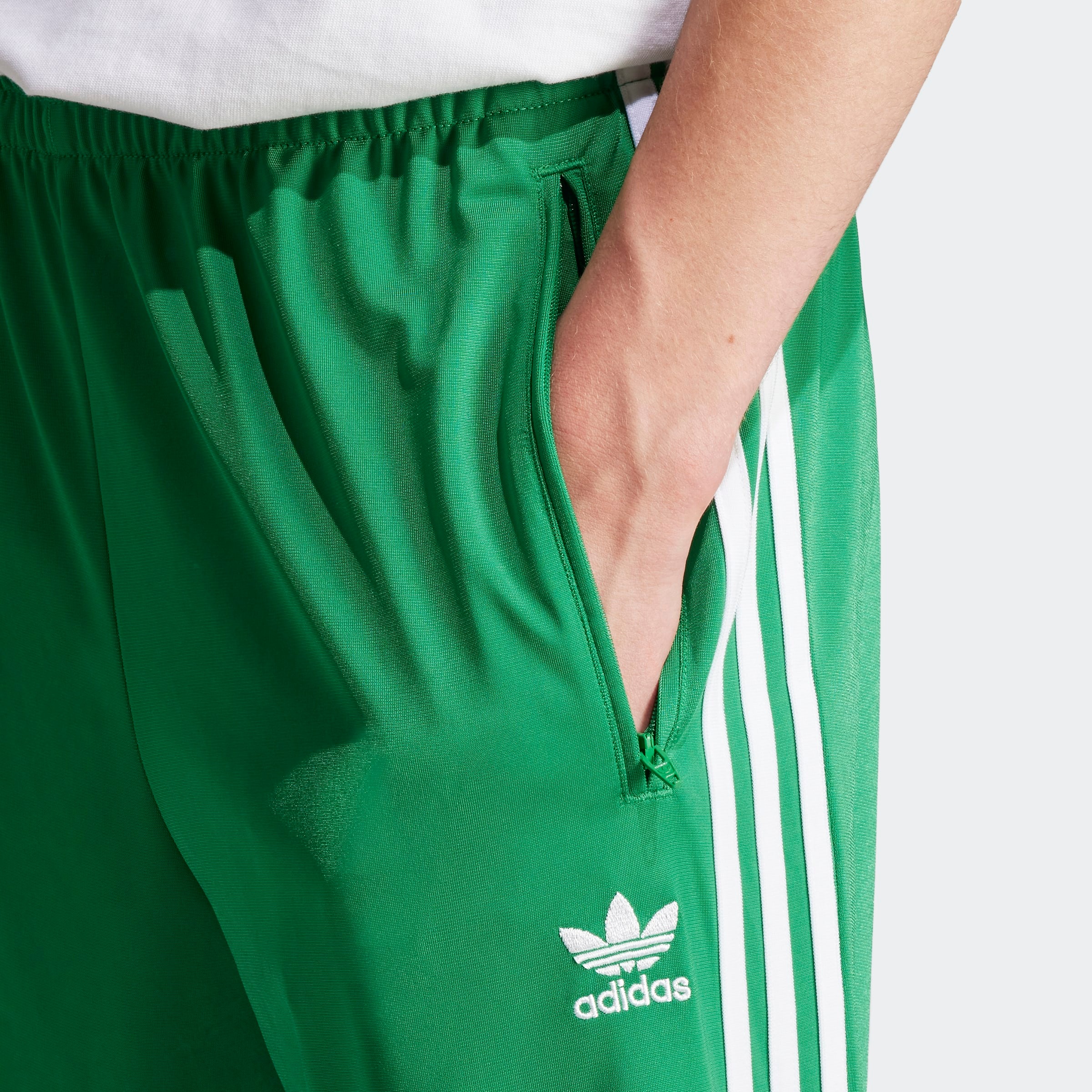 adidas Originals Sporthose »FIREBIRD TP«, (1 tlg.), Trackpant, Streetstyle