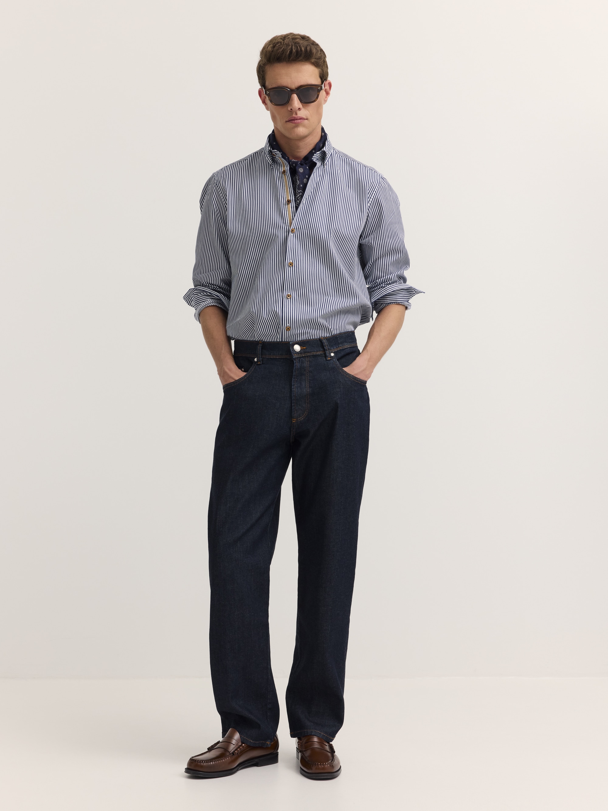 bugatti 5-Pocket-Jeans »Loose Fit« aus Kaihara Raw Denim